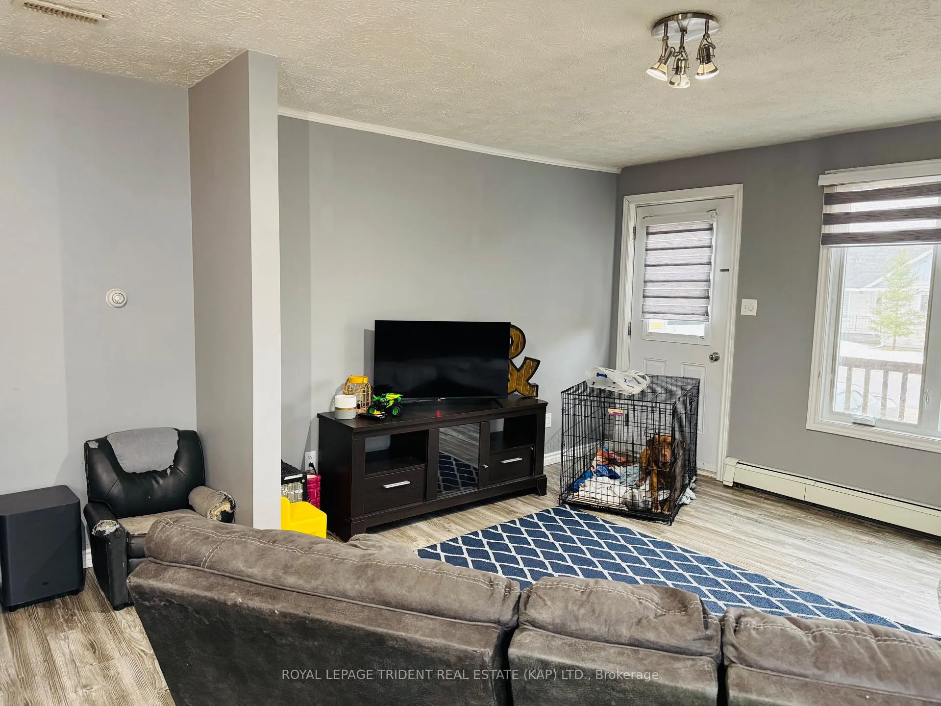 Photo 5 of 57 Leonard Avenue, Kapuskasing — HOMEH