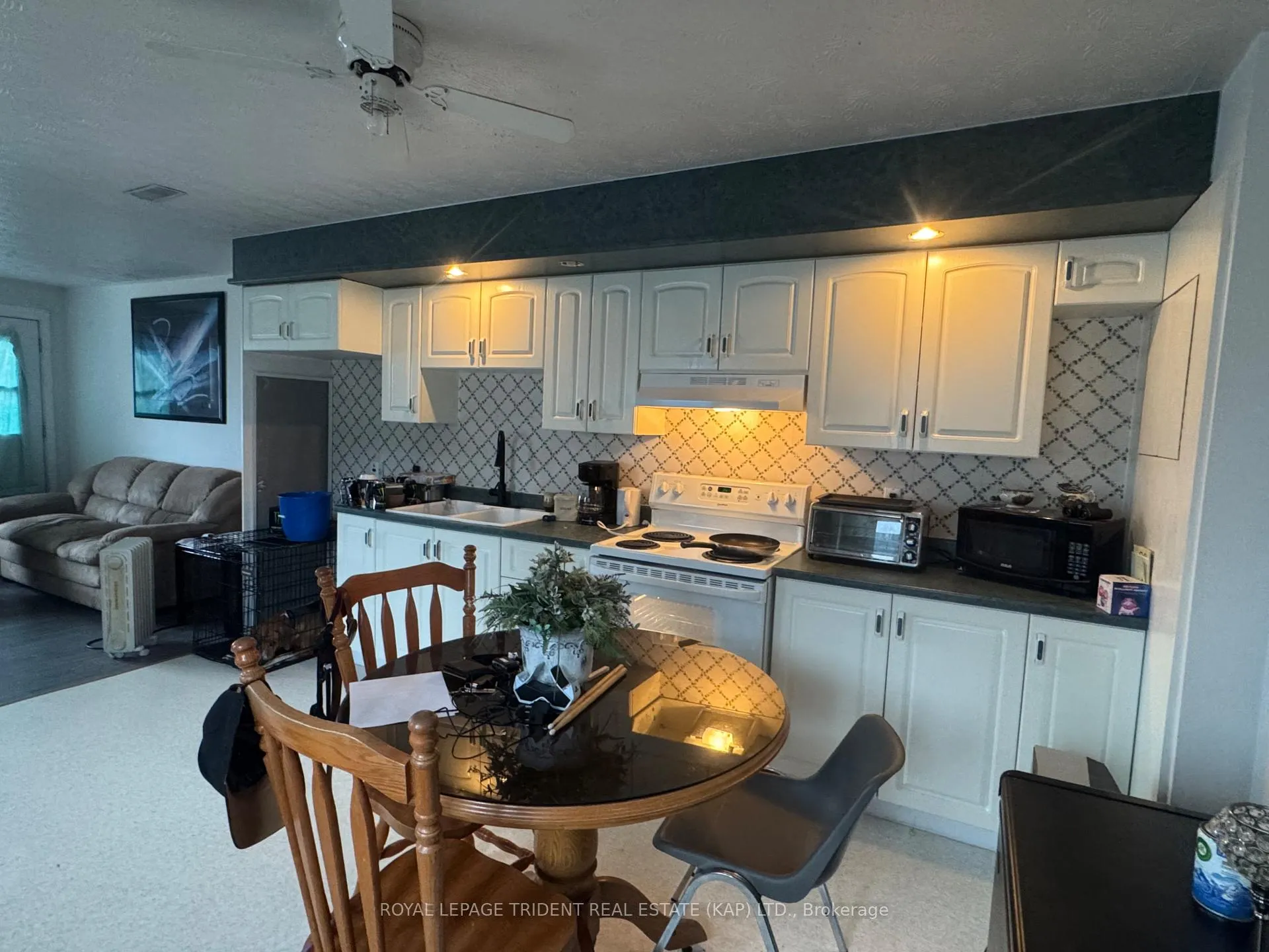 Photo 14 of 57 Leonard Avenue, Kapuskasing — HOMEH