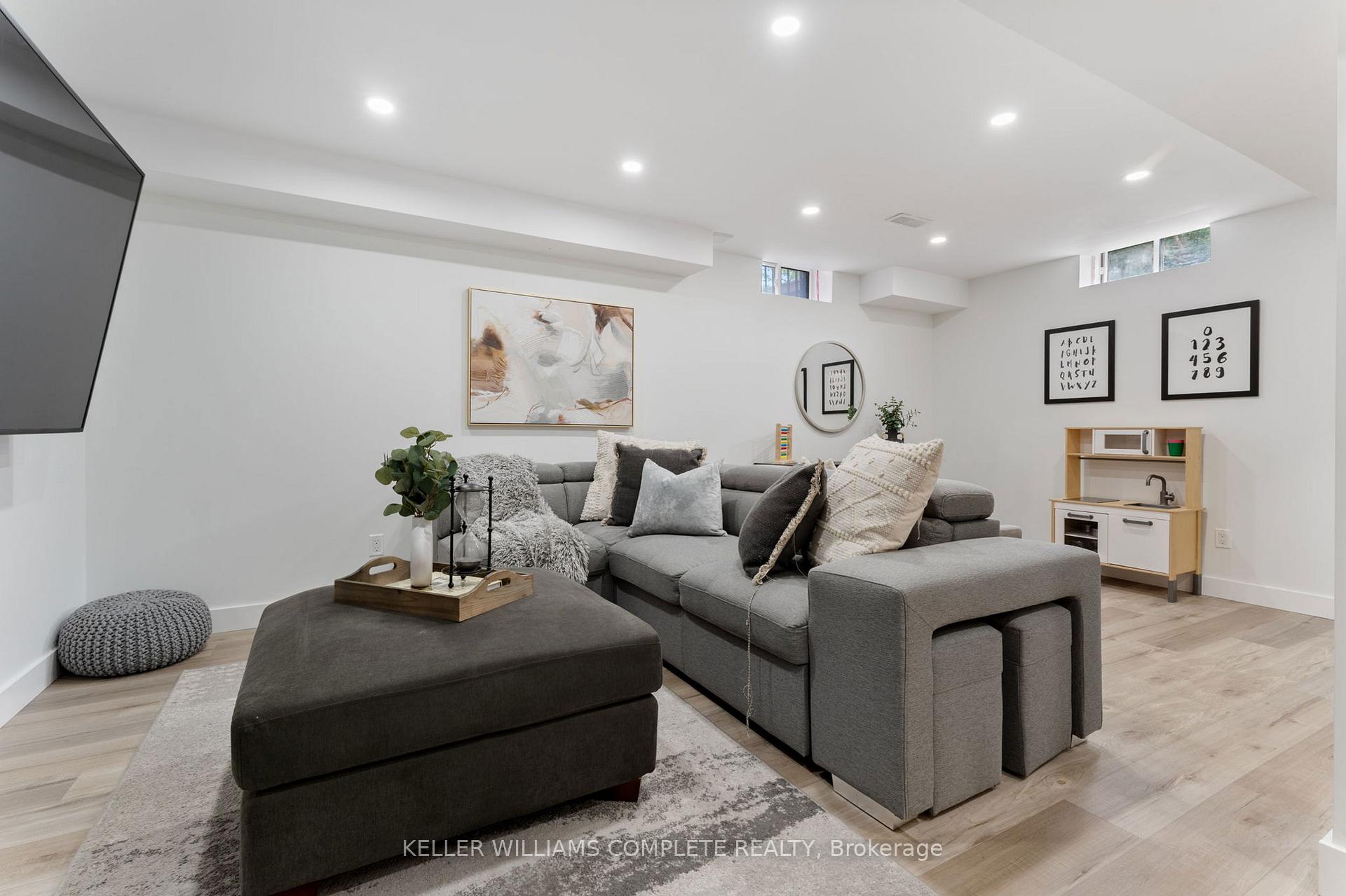 Photo 31 of Unit 187, 1890 Rymal Road E, Hamilton, Hannon — HOMEH