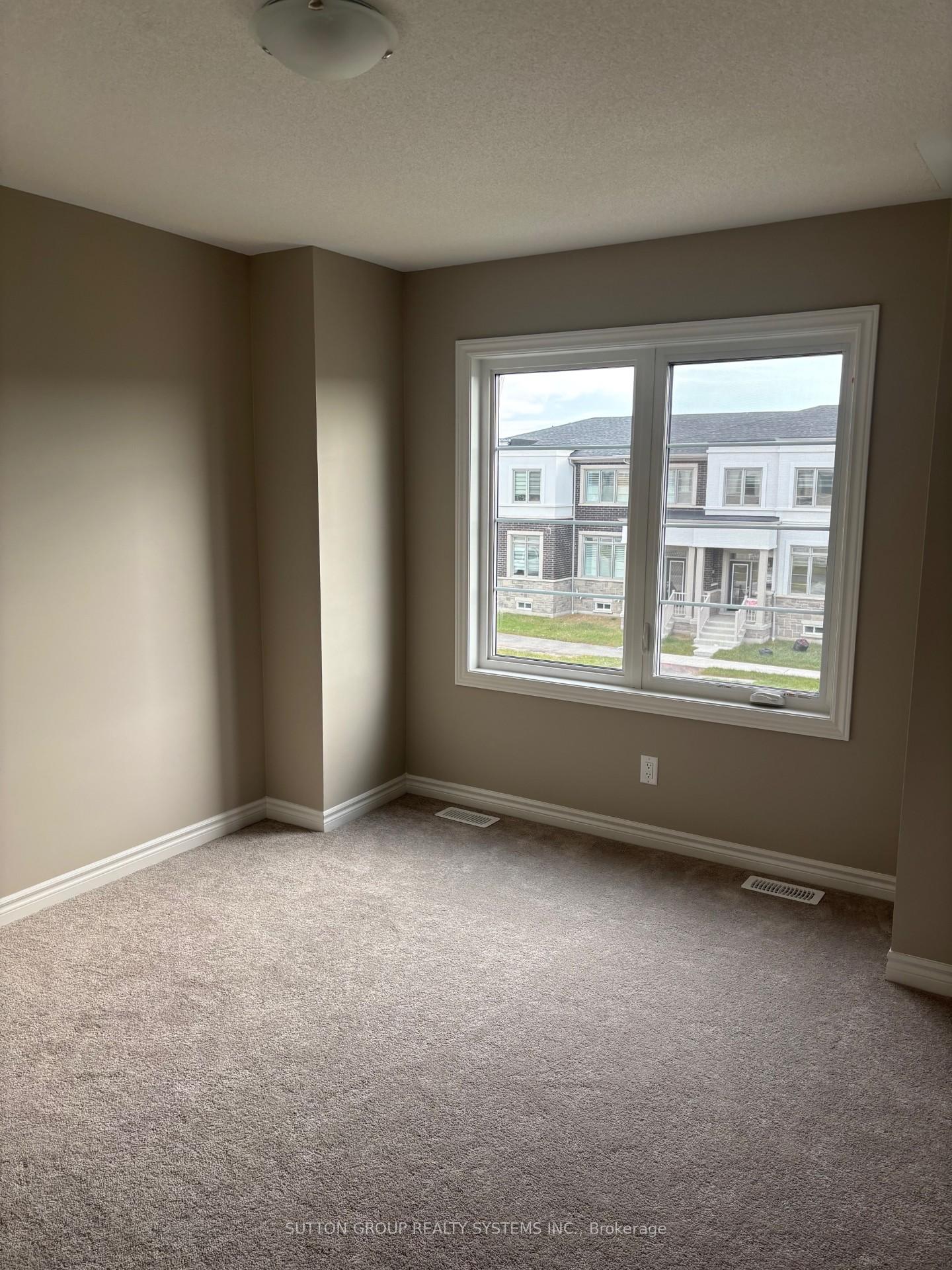 Photo 14 of 470 Twin Streams Road, Whitby, Rural Whitby — HOMEH