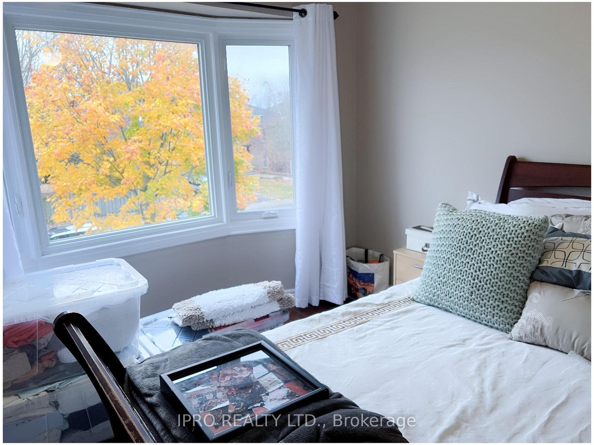 Photo 37 of 75 Willowbrook Drive, Whitby, Pringle Creek — HOMEH