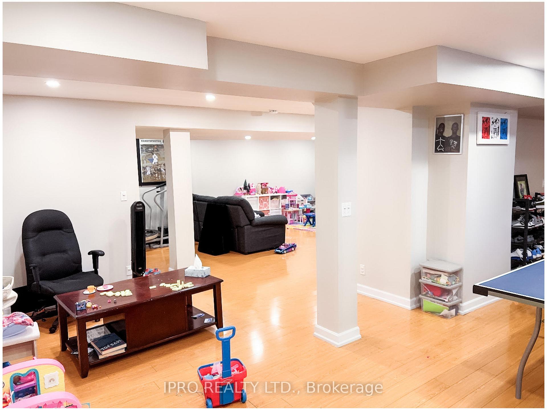 Photo 29 of 75 Willowbrook Drive, Whitby, Pringle Creek — HOMEH