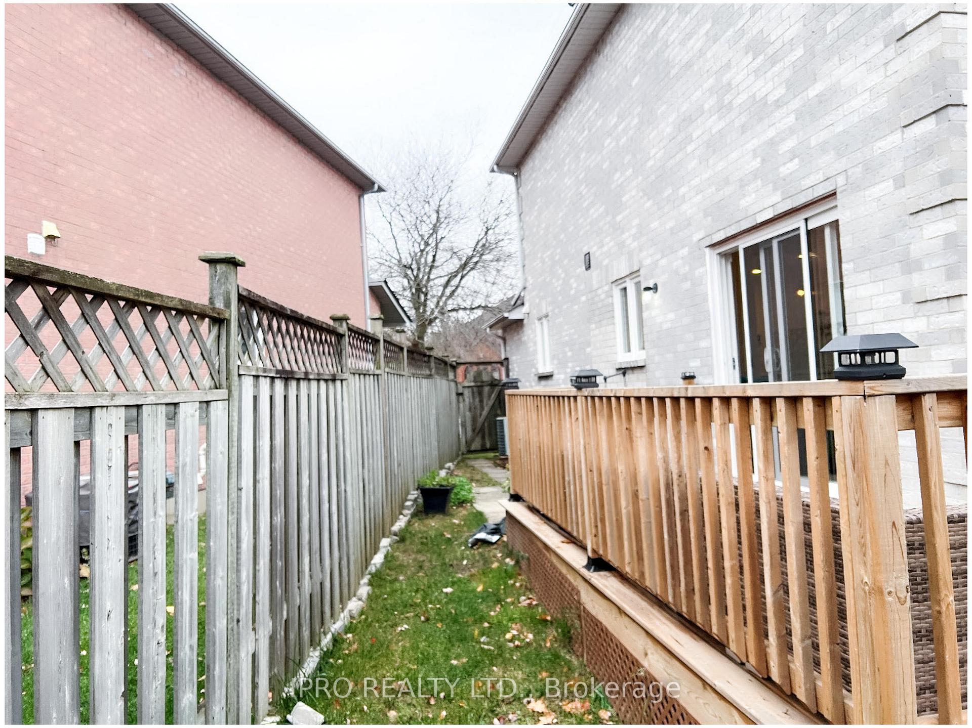 Photo 30 of 75 Willowbrook Drive, Whitby, Pringle Creek — HOMEH