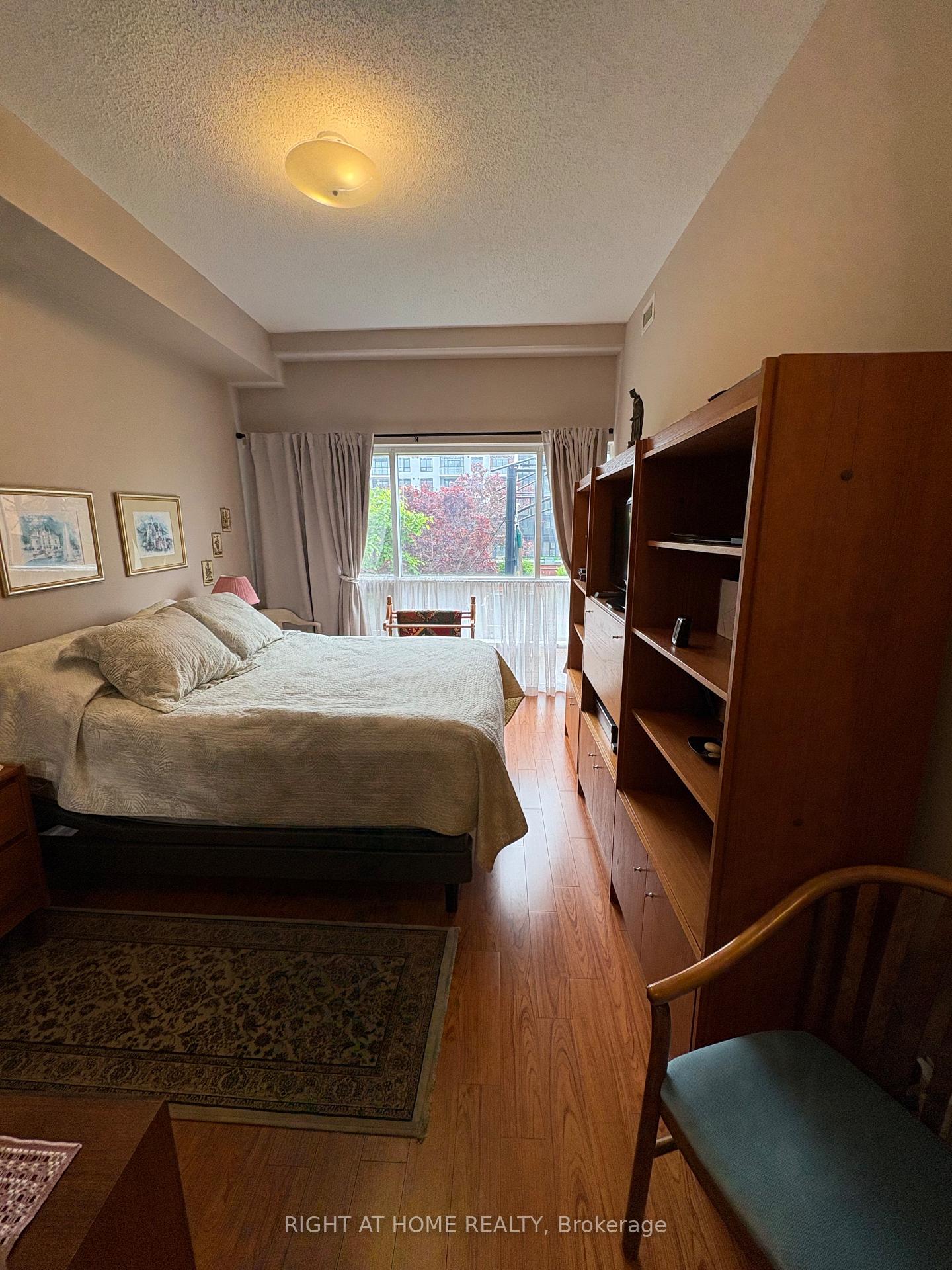 Photo 17 of Unit 109, 90 Dean Avenue, Barrie, Painswick South — HOMEH
