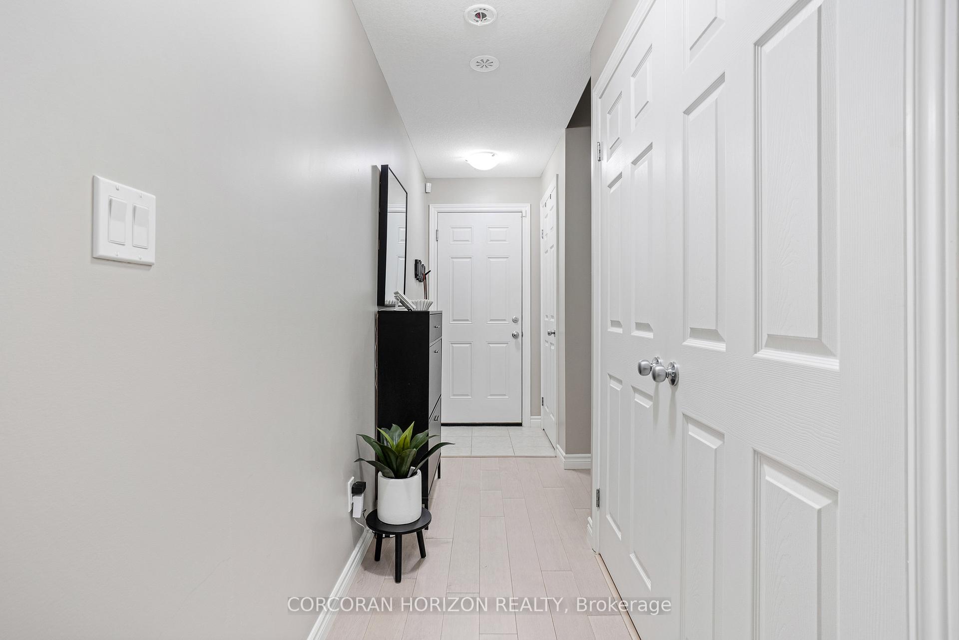 Photo 17 of Unit 39, 107 Westra Drive, Guelph, Willow West/Sugarbush/West Acres — HOMEH