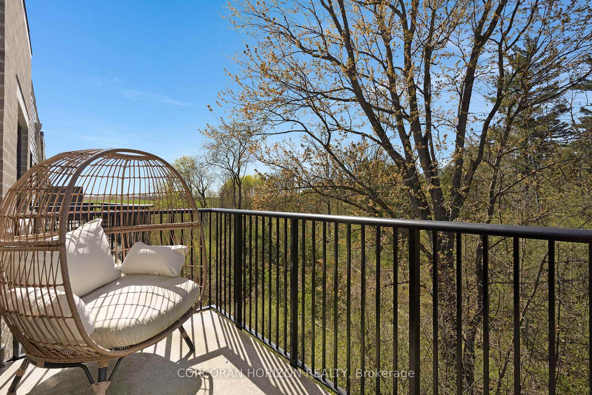 Photo 27 of Unit 39, 107 Westra Drive, Guelph, Willow West/Sugarbush/West Acres — HOMEH
