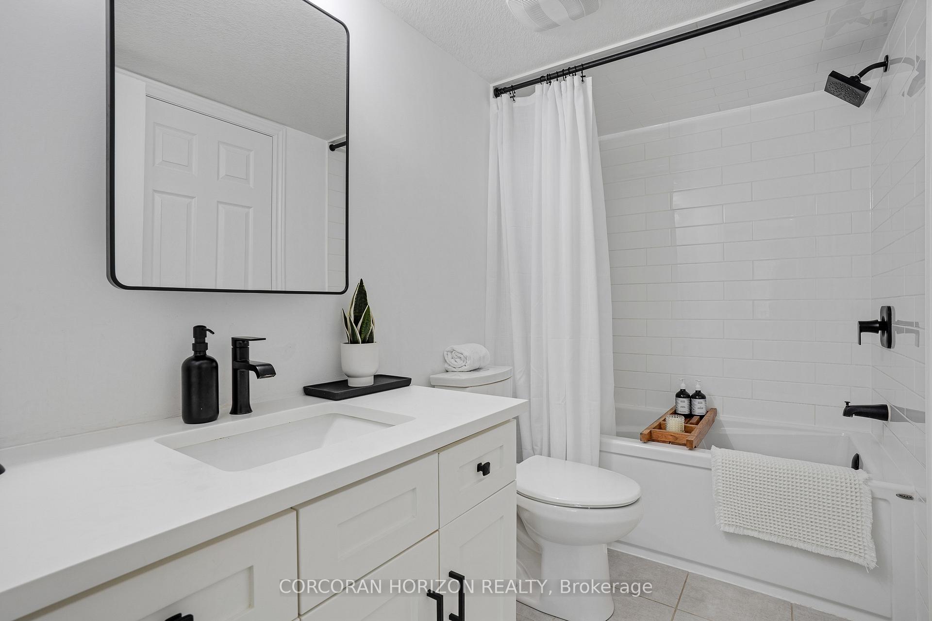 Photo 35 of Unit 39, 107 Westra Drive, Guelph, Willow West/Sugarbush/West Acres — HOMEH