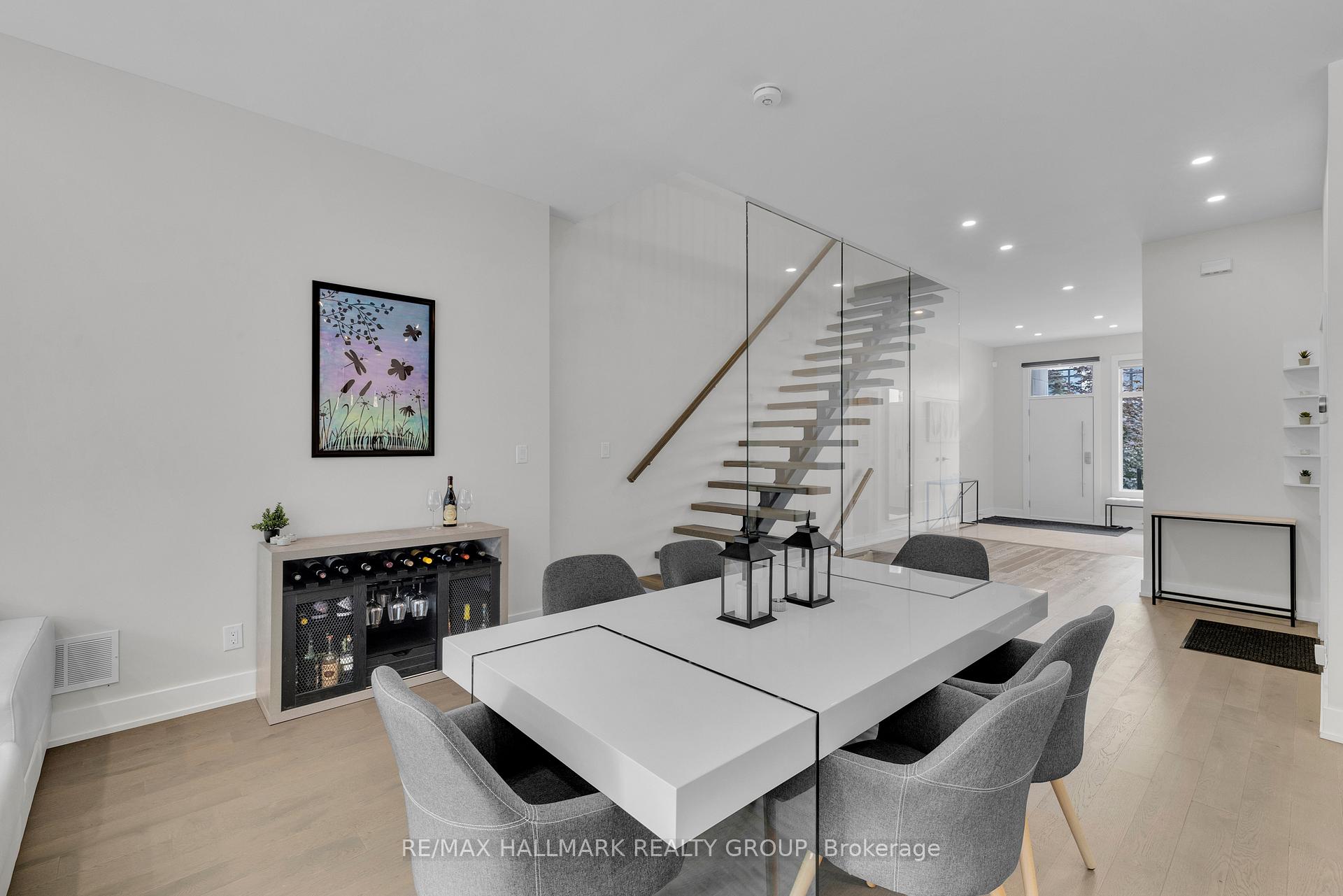 Photo 27 of 804 Kingsmere Avenue, Ottawa, McKellar Heights/Glabar Park — HOMEH