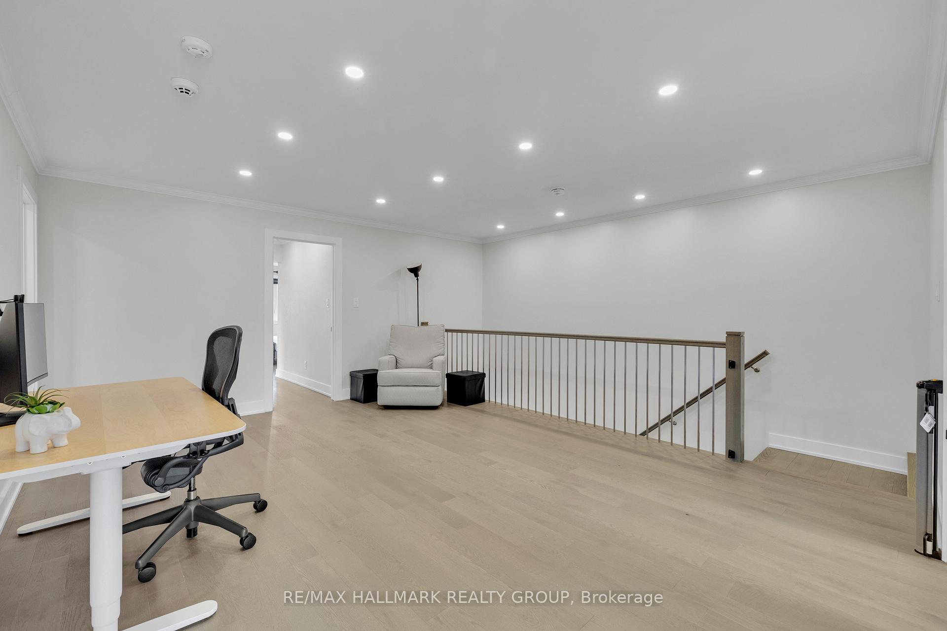 Photo 29 of 804 Kingsmere Avenue, Ottawa, McKellar Heights/Glabar Park — HOMEH