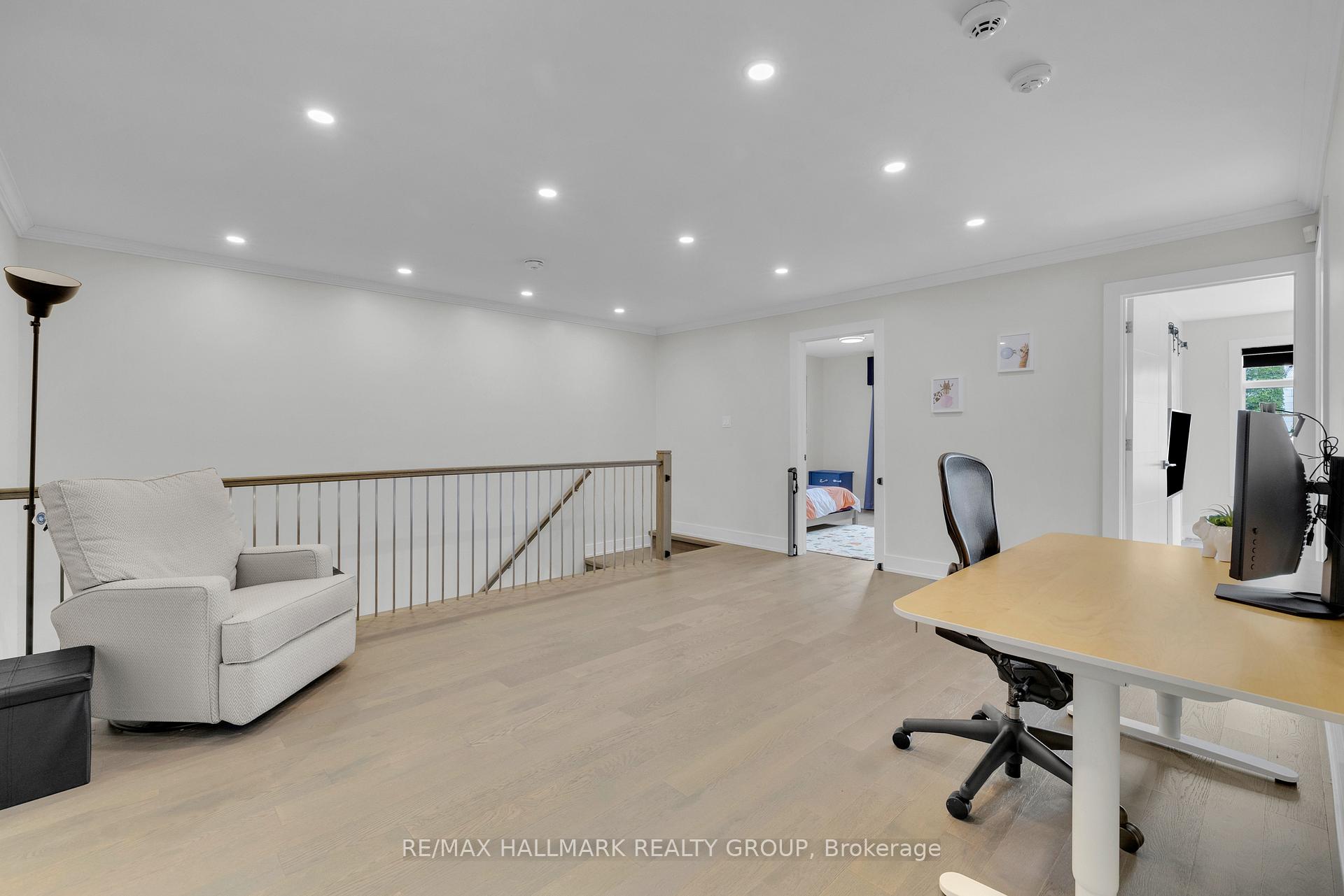 Photo 30 of 804 Kingsmere Avenue, Ottawa, McKellar Heights/Glabar Park — HOMEH
