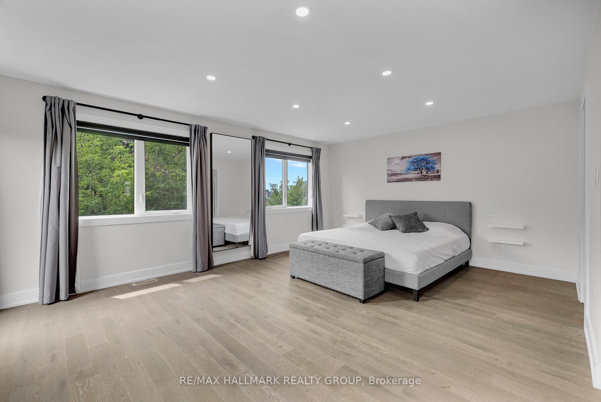 Photo 32 of 804 Kingsmere Avenue, Ottawa, McKellar Heights/Glabar Park — HOMEH