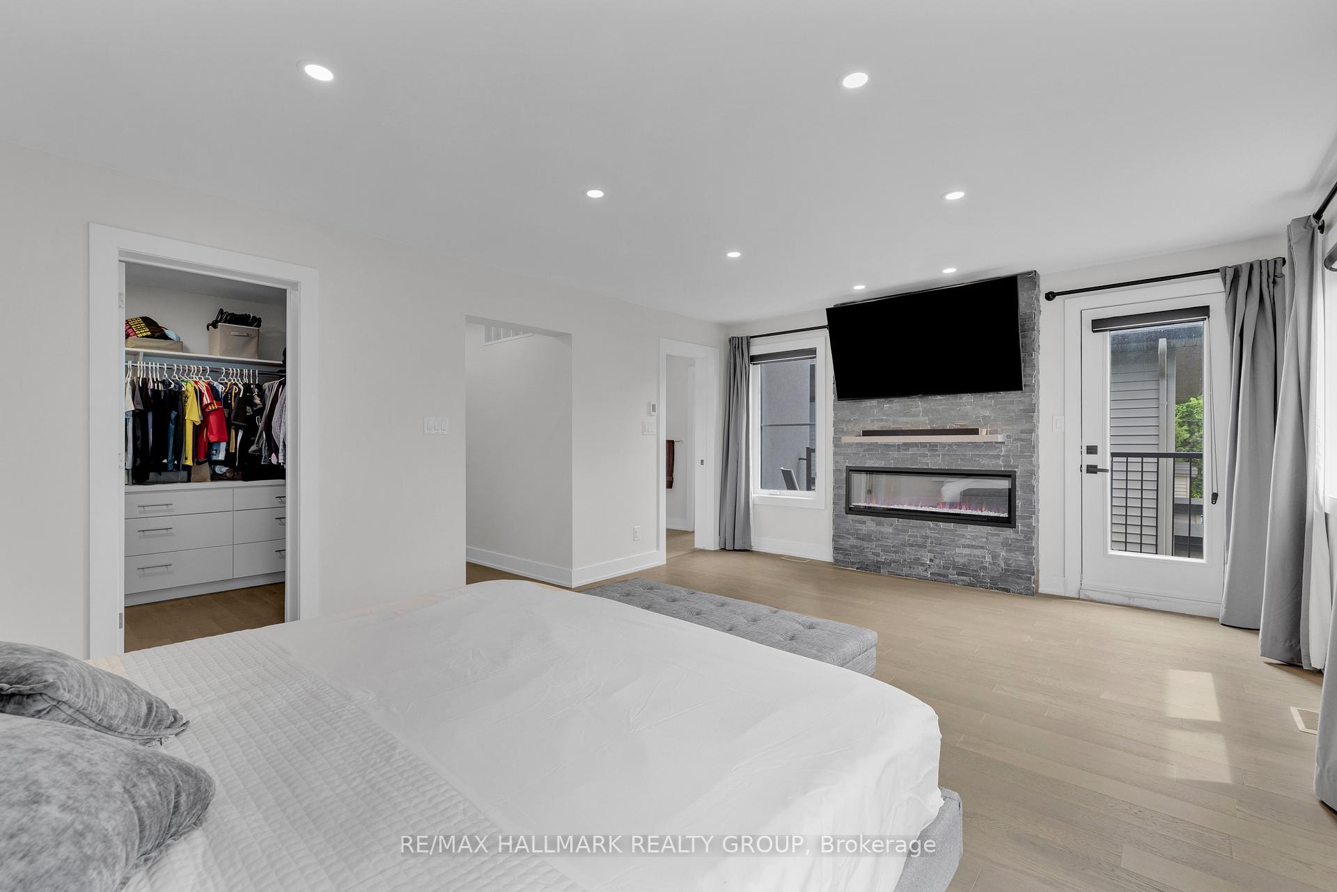 Photo 33 of 804 Kingsmere Avenue, Ottawa, McKellar Heights/Glabar Park — HOMEH