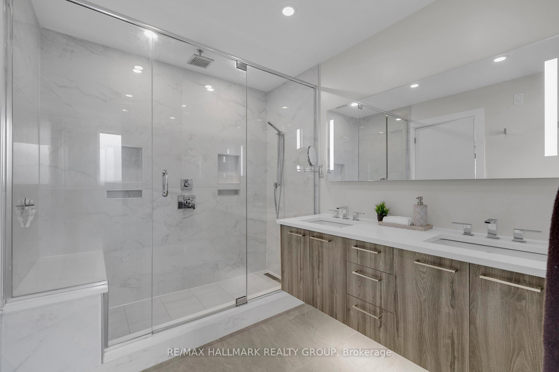 Photo 34 of 804 Kingsmere Avenue, Ottawa, McKellar Heights/Glabar Park — HOMEH