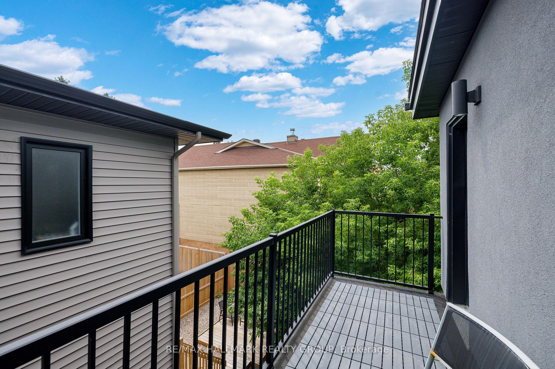 Photo 37 of 804 Kingsmere Avenue, Ottawa, McKellar Heights/Glabar Park — HOMEH