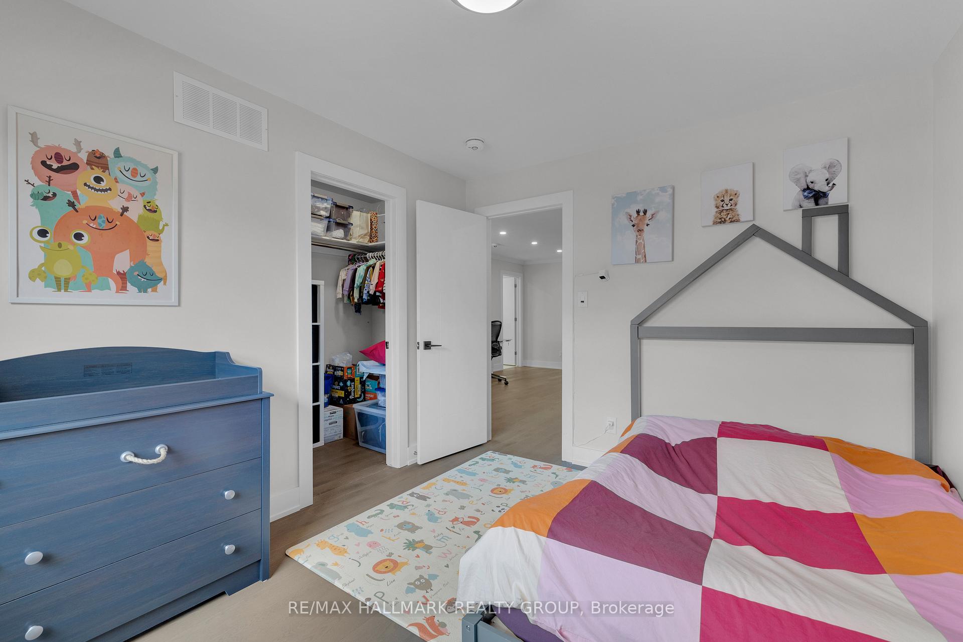 Photo 39 of 804 Kingsmere Avenue, Ottawa, McKellar Heights/Glabar Park — HOMEH