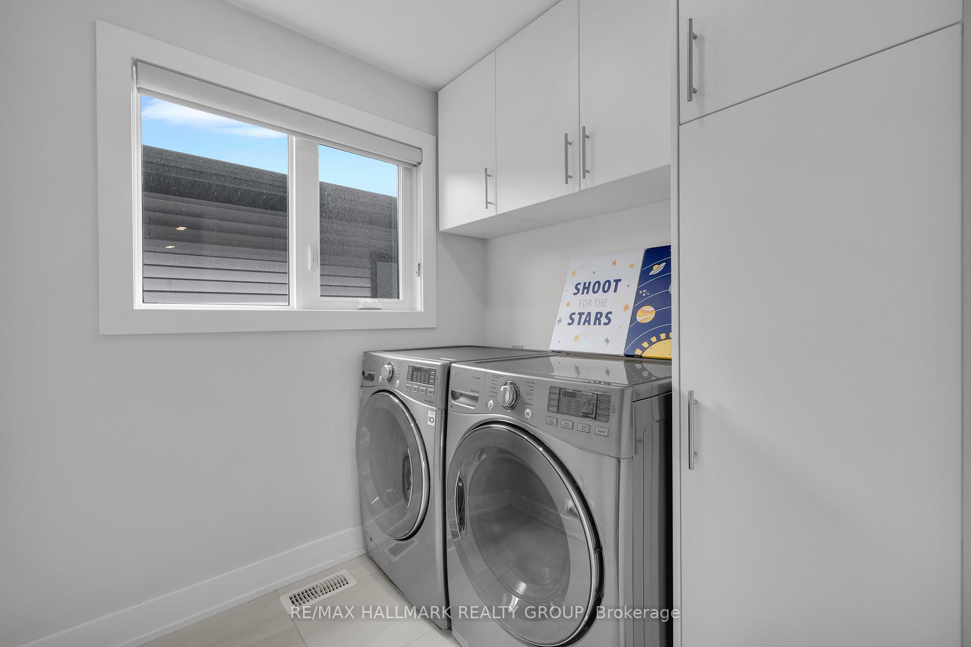 Photo 43 of 804 Kingsmere Avenue, Ottawa, McKellar Heights/Glabar Park — HOMEH