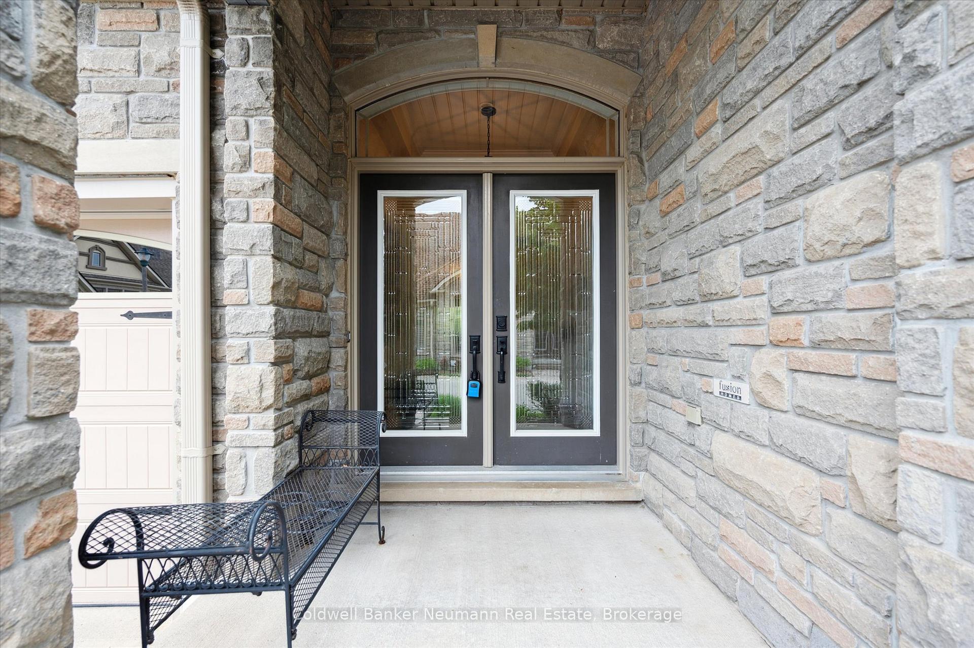 Photo 2 of Unit 26, 19 Simmonds Drive, Guelph, Victoria North — HOMEH