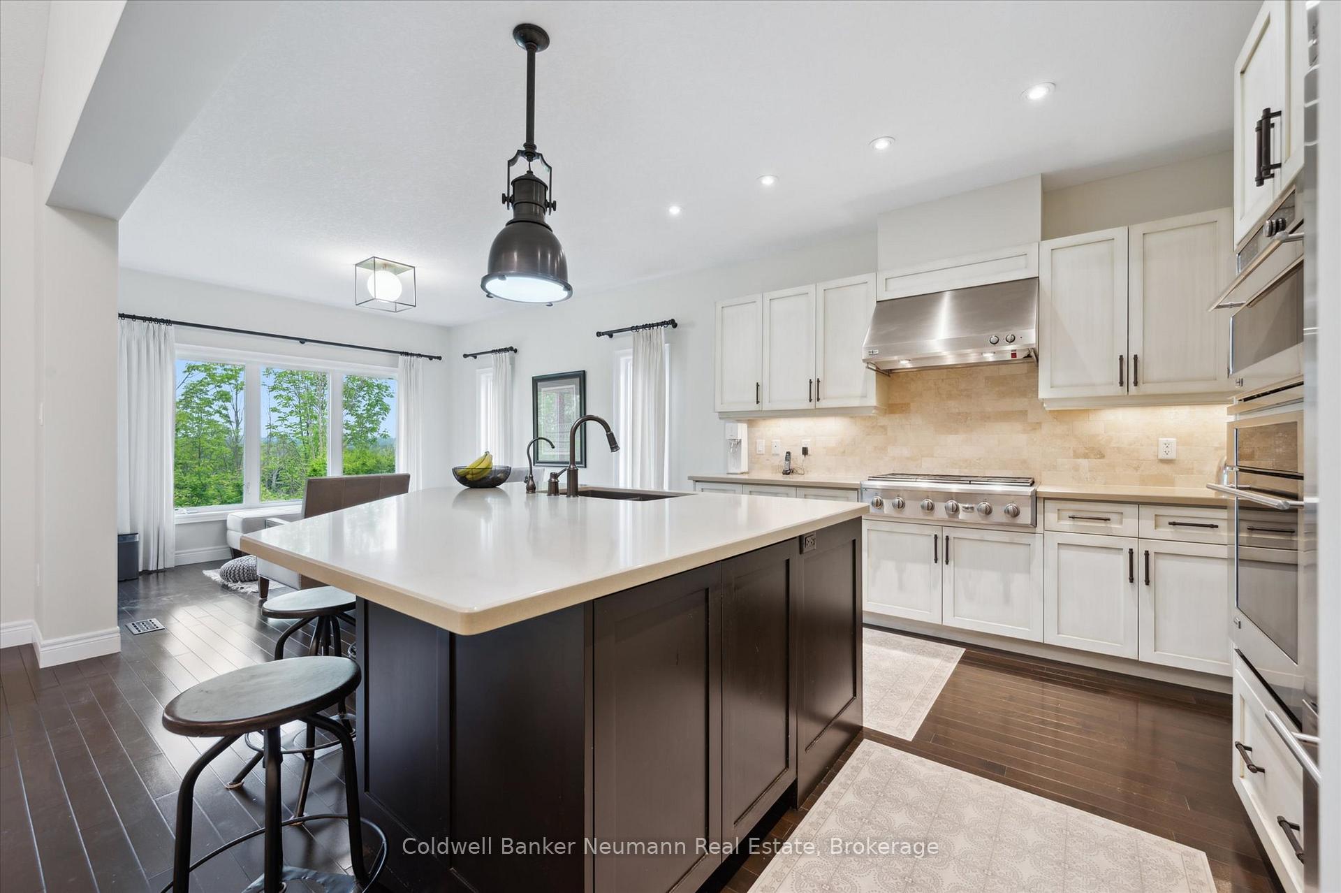 Photo 3 of Unit 26, 19 Simmonds Drive, Guelph, Victoria North — HOMEH