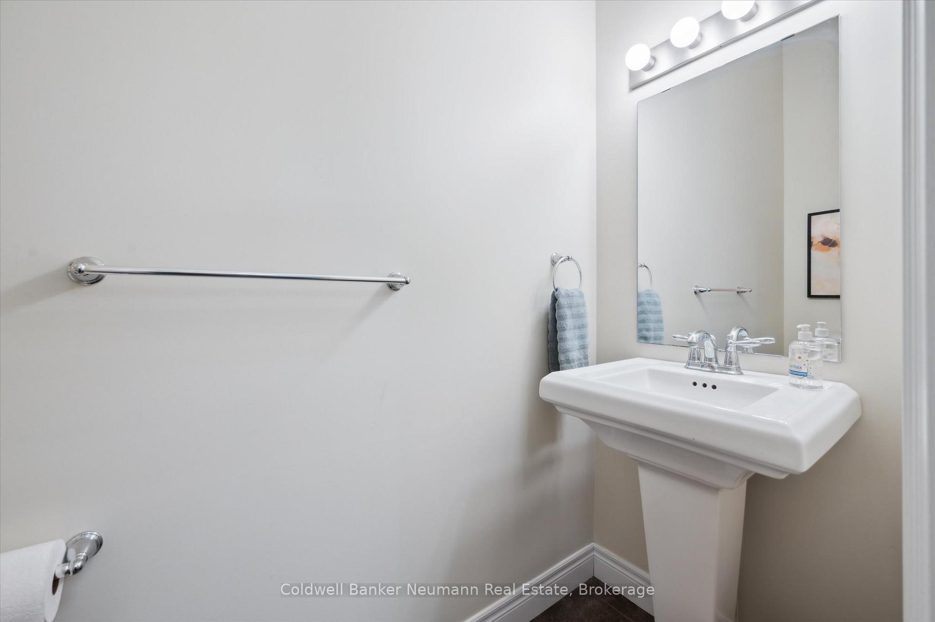 Photo 13 of Unit 26, 19 Simmonds Drive, Guelph, Victoria North — HOMEH