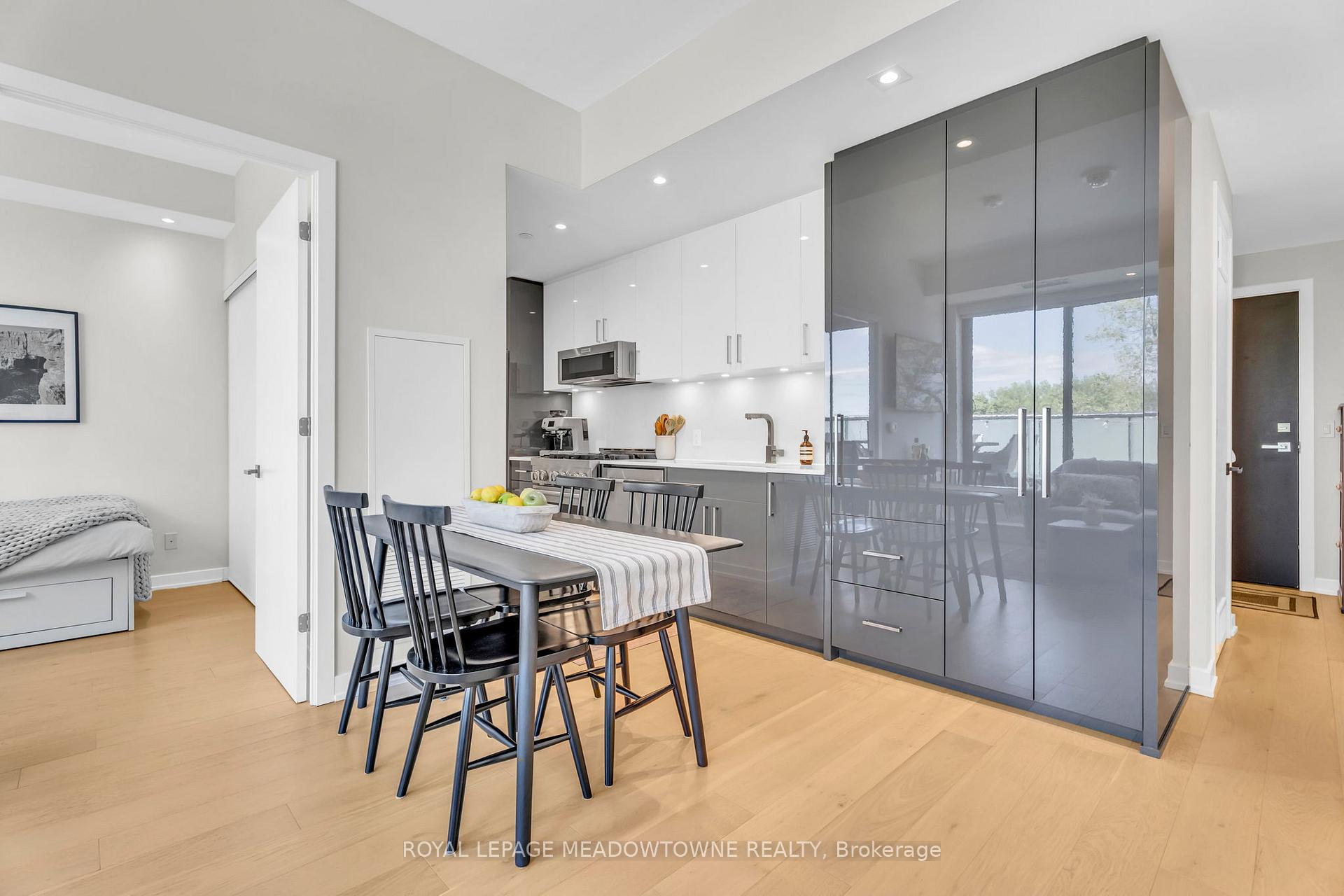 Photo 4 of Unit 703, 840 St Clair Avenue W, Toronto, Oakwood Village — HOMEH