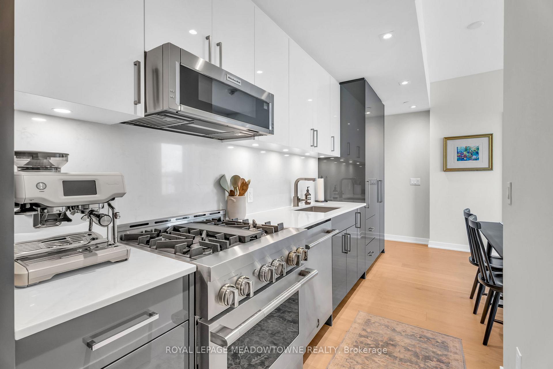 Photo 19 of Unit 703, 840 St Clair Avenue W, Toronto, Oakwood Village — HOMEH