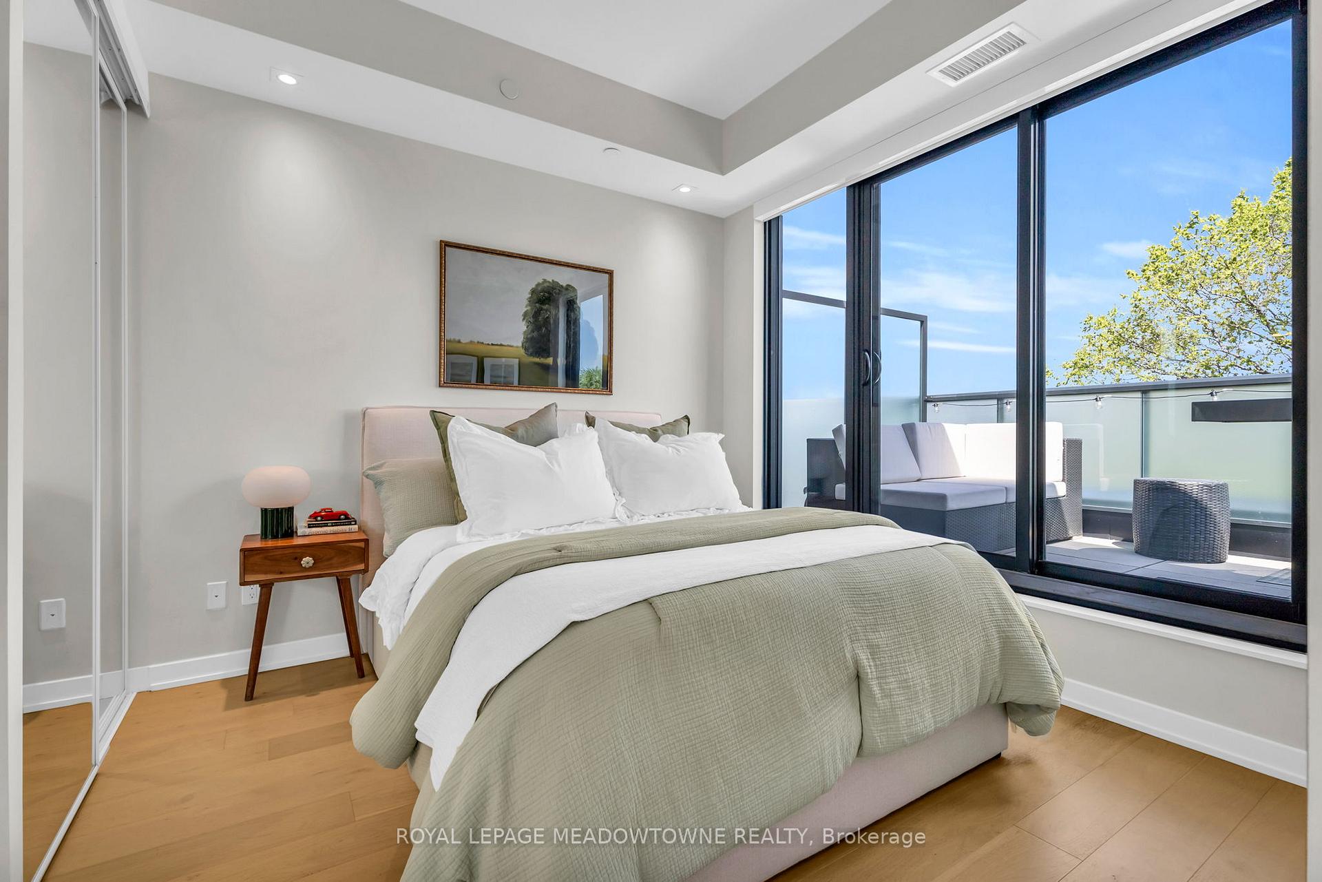 Photo 20 of Unit 703, 840 St Clair Avenue W, Toronto, Oakwood Village — HOMEH