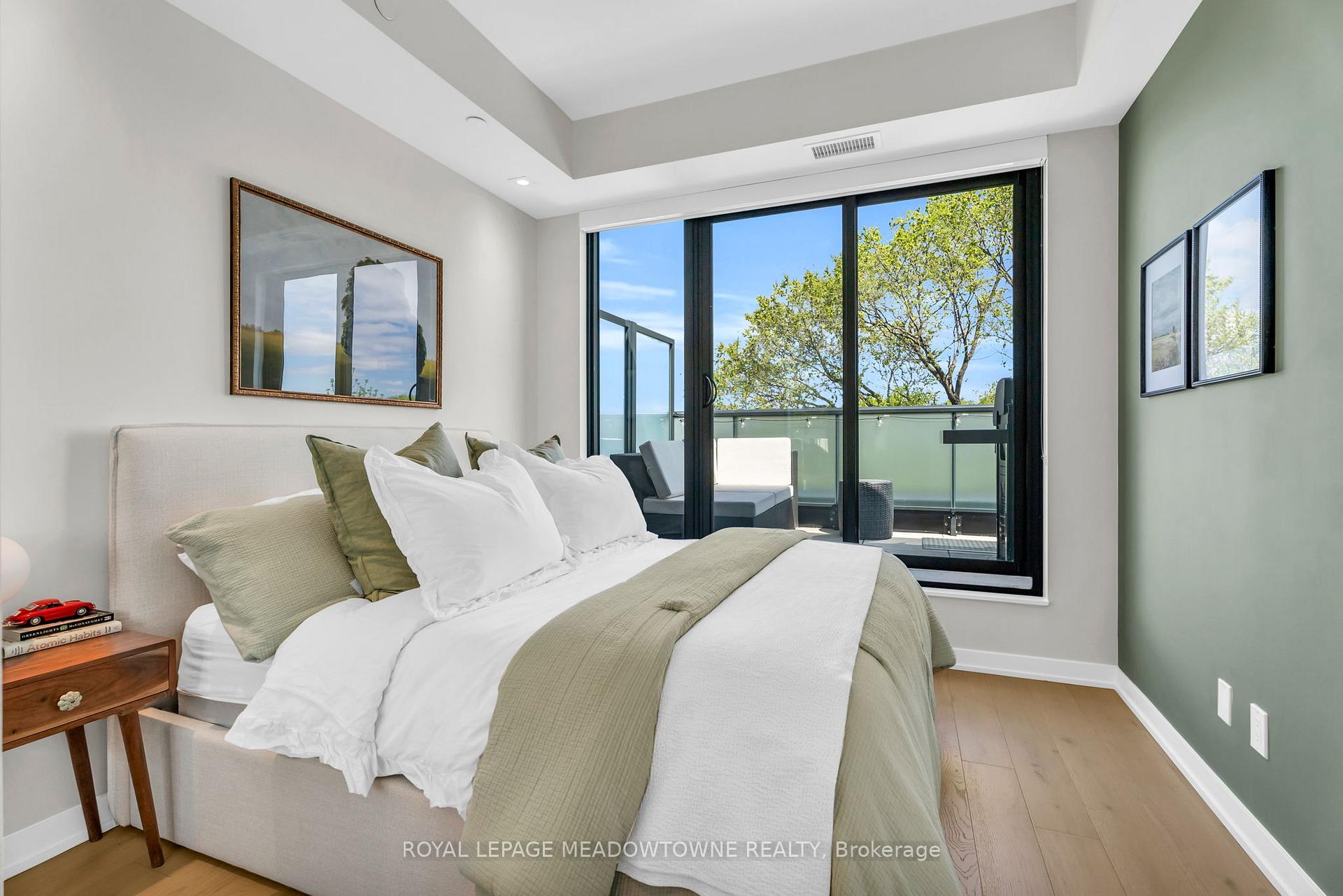 Photo 11 of Unit 703, 840 St Clair Avenue W, Toronto, Oakwood Village — HOMEH