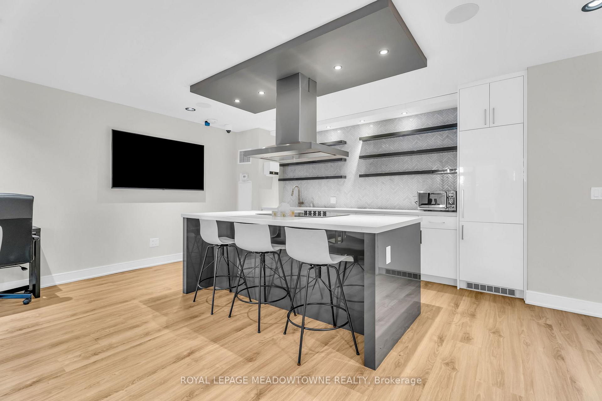 Photo 18 of Unit 703, 840 St Clair Avenue W, Toronto, Oakwood Village — HOMEH
