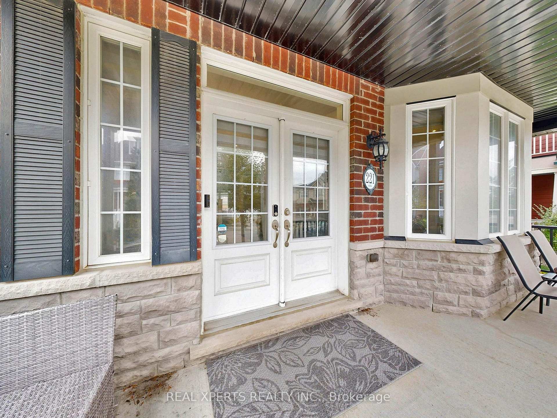 Photo 2 of 221 The Meadows Avenue, Markham, Cornell — HOMEH