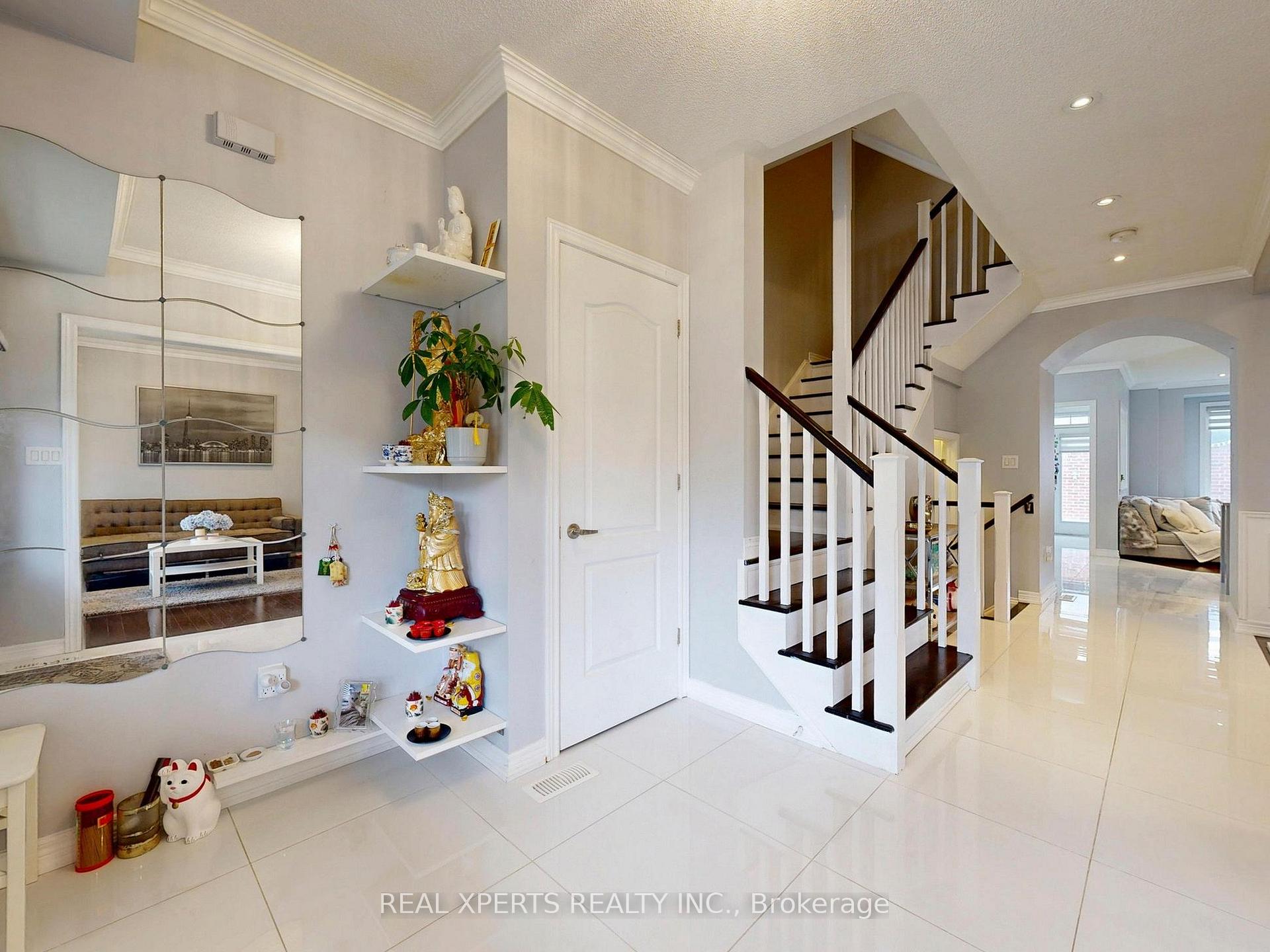 Photo 6 of 221 The Meadows Avenue, Markham, Cornell — HOMEH