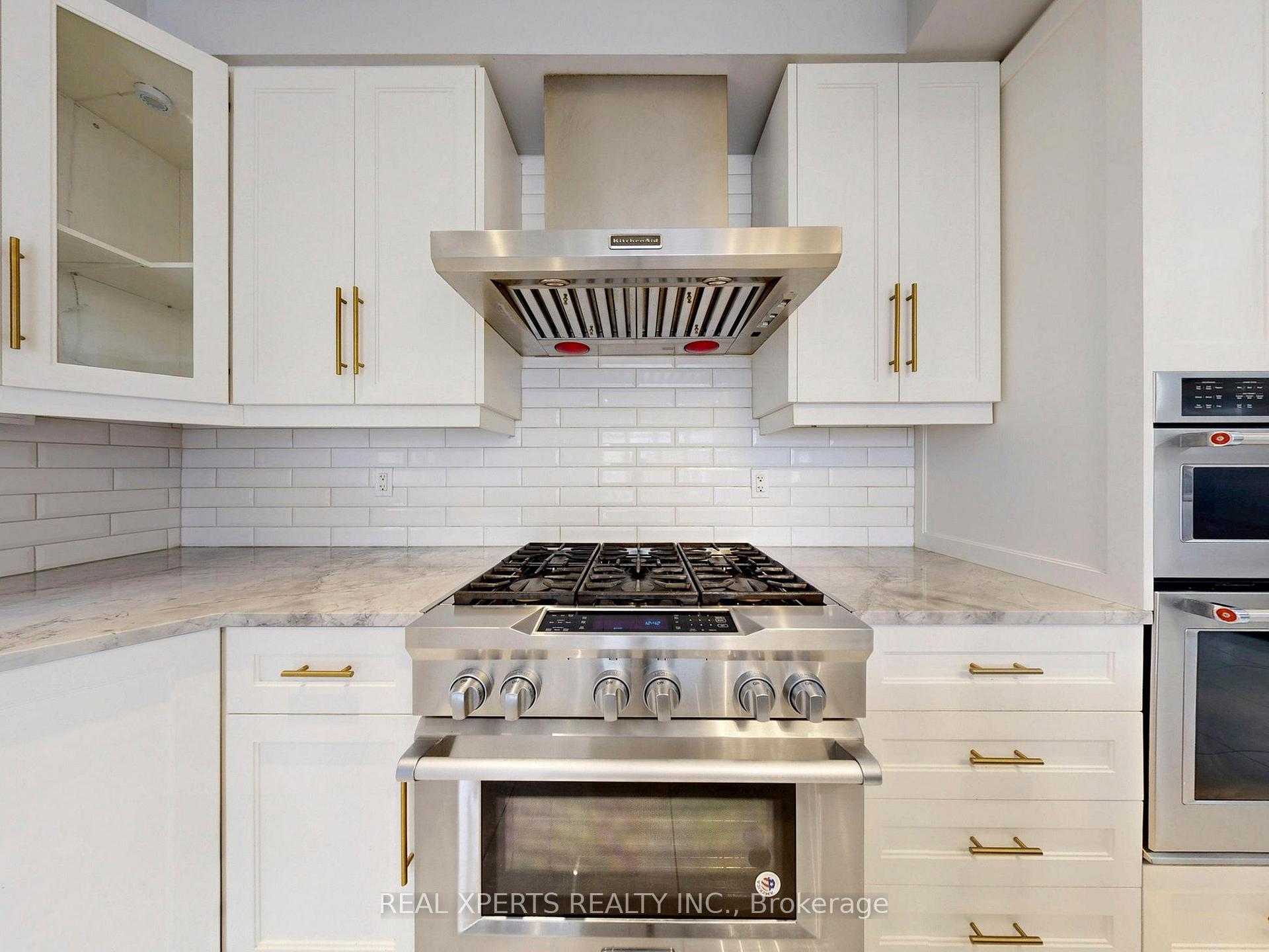 Photo 12 of 221 The Meadows Avenue, Markham, Cornell — HOMEH