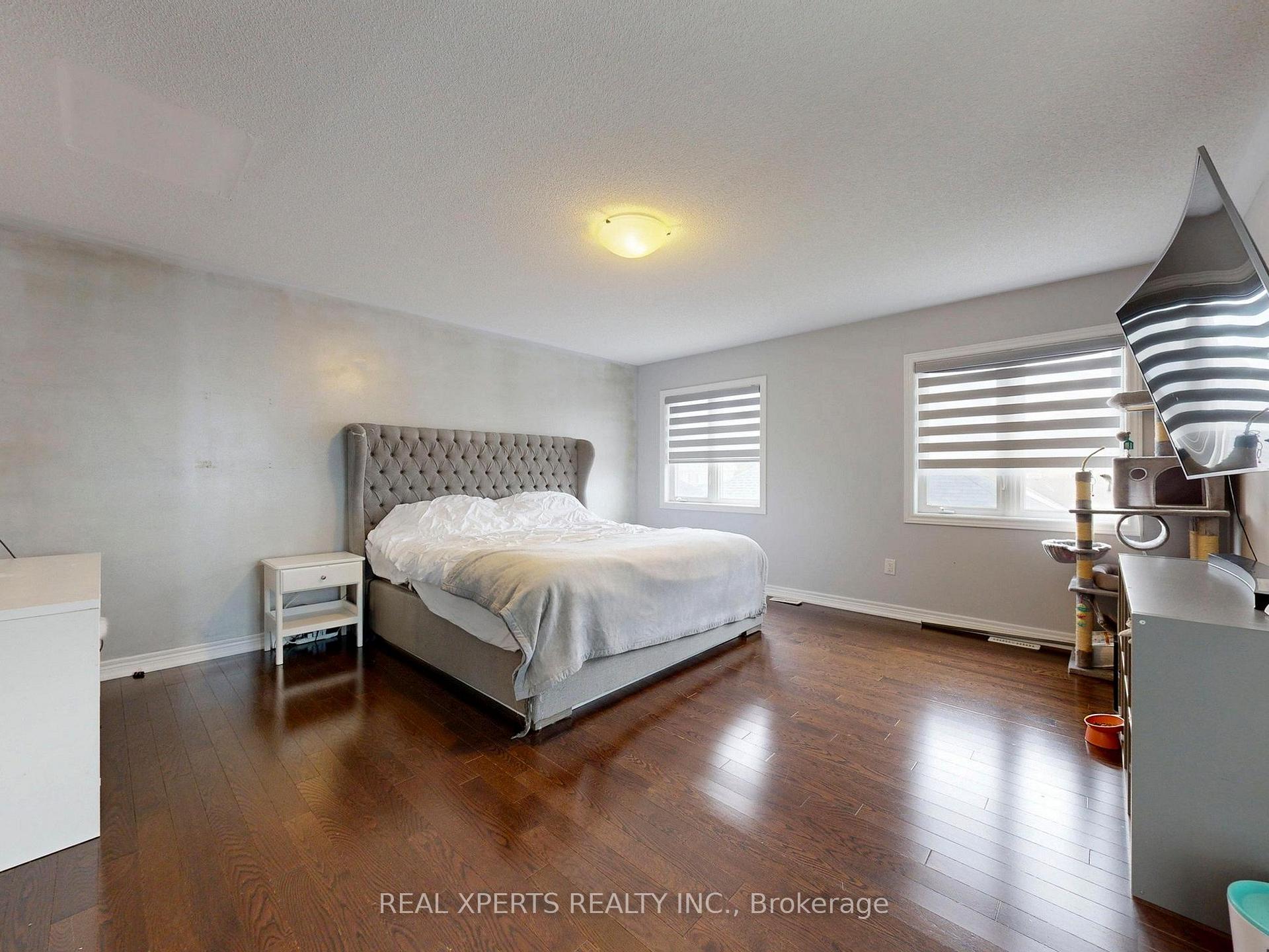 Photo 16 of 221 The Meadows Avenue, Markham, Cornell — HOMEH