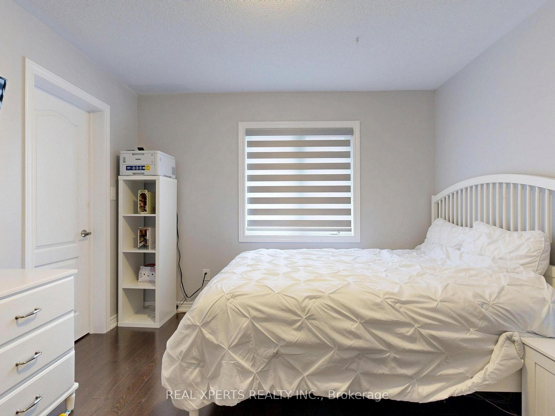 Photo 20 of 221 The Meadows Avenue, Markham, Cornell — HOMEH