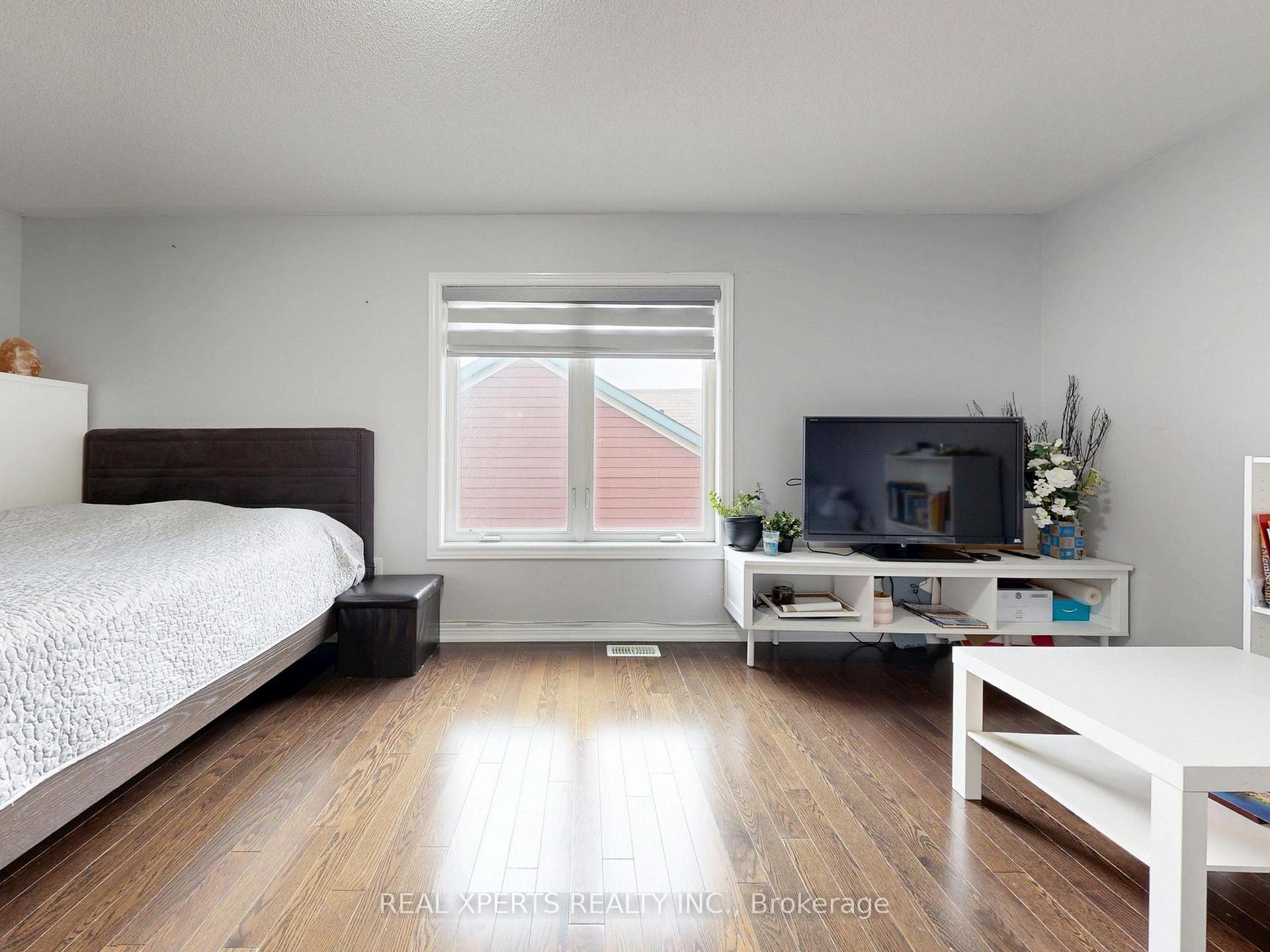 Photo 33 of 221 The Meadows Avenue, Markham, Cornell — HOMEH