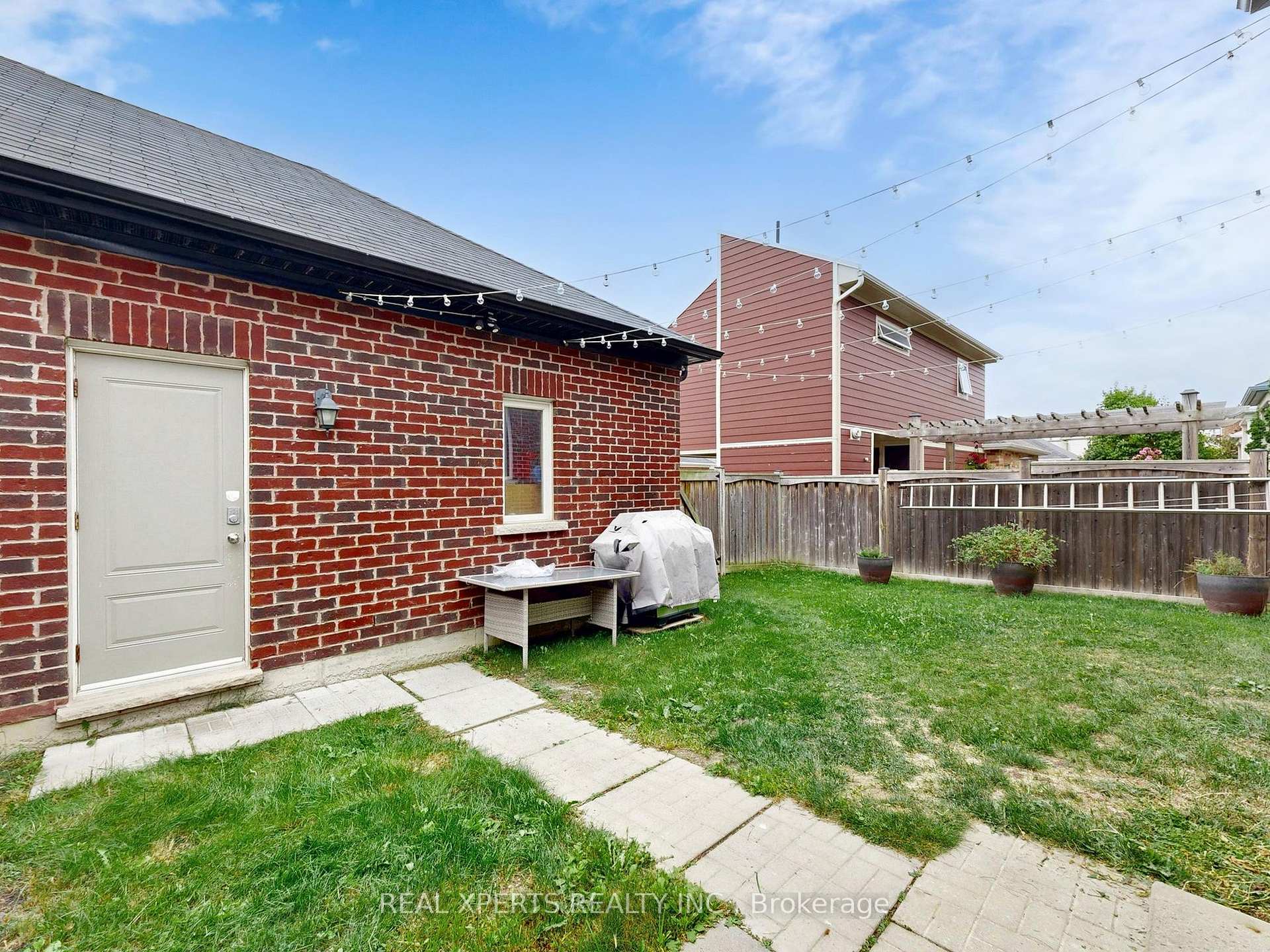 Photo 48 of 221 The Meadows Avenue, Markham, Cornell — HOMEH