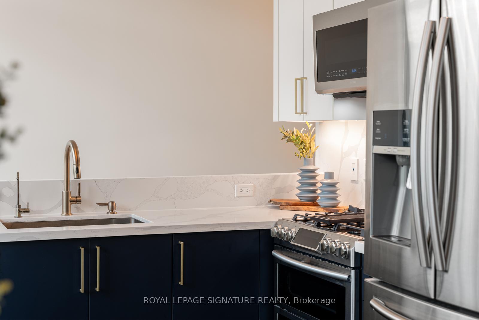 Photo 2 of Unit 1406, 333 Adelaide Street E, Toronto, Moss Park — HOMEH