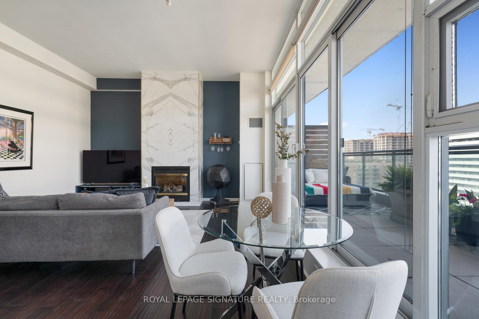 Photo 8 of Unit 1406, 333 Adelaide Street E, Toronto, Moss Park — HOMEH