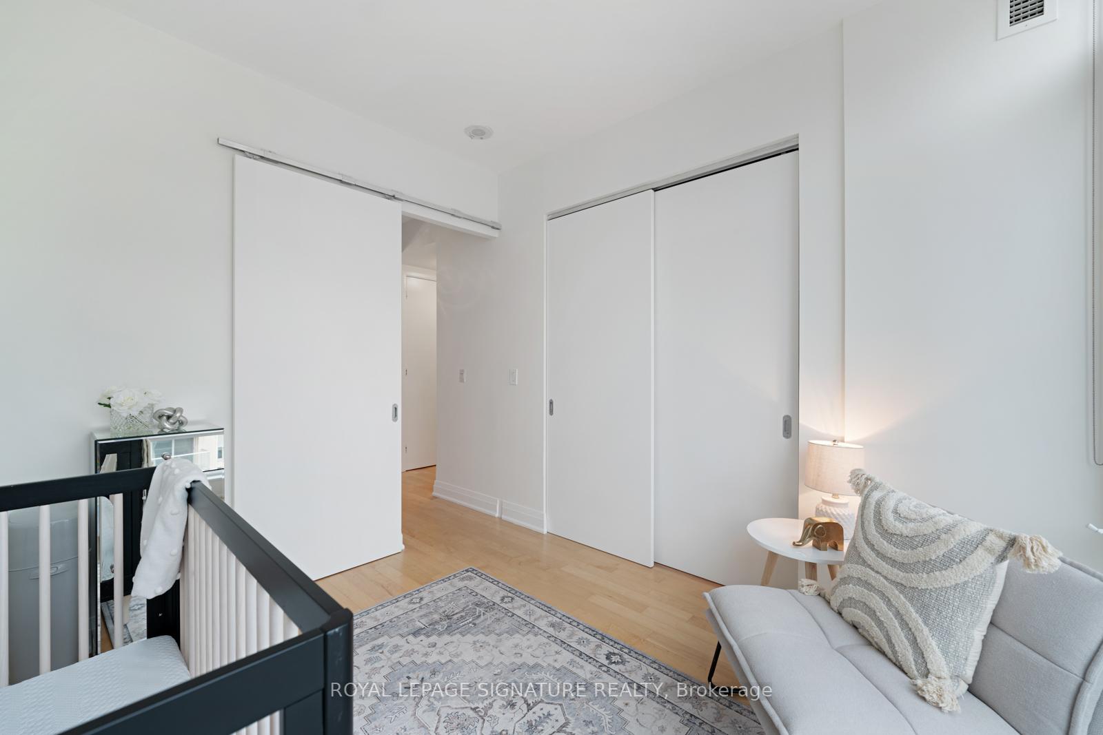 Photo 15 of Unit 1406, 333 Adelaide Street E, Toronto, Moss Park — HOMEH
