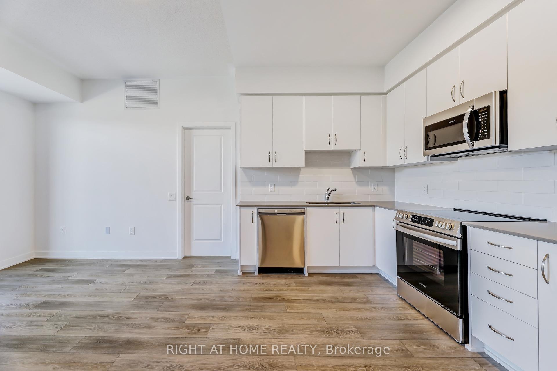 Photo 26 of Unit 218, 385 Arctic Red Drive, Oshawa, Windfields — HOMEH