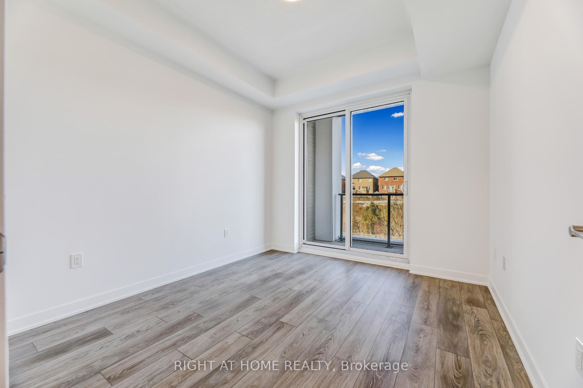Photo 19 of Unit 218, 385 Arctic Red Drive, Oshawa, Windfields — HOMEH