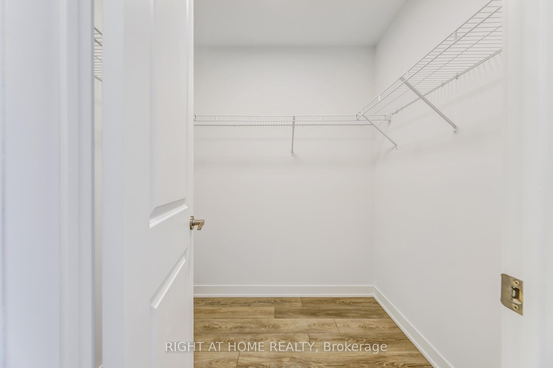 Photo 28 of Unit 218, 385 Arctic Red Drive, Oshawa, Windfields — HOMEH