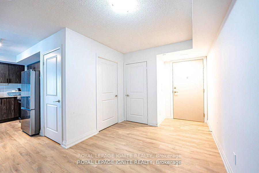 Photo 3 of Unit 1806, 20 Meadowglen Place, Scarborough, Woburn — HOMEH