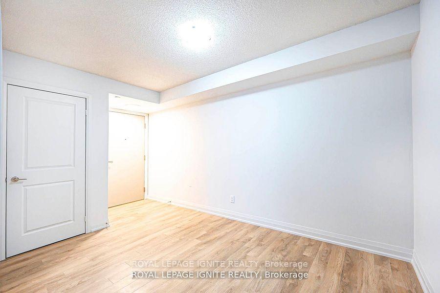 Photo 4 of Unit 1806, 20 Meadowglen Place, Scarborough, Woburn — HOMEH