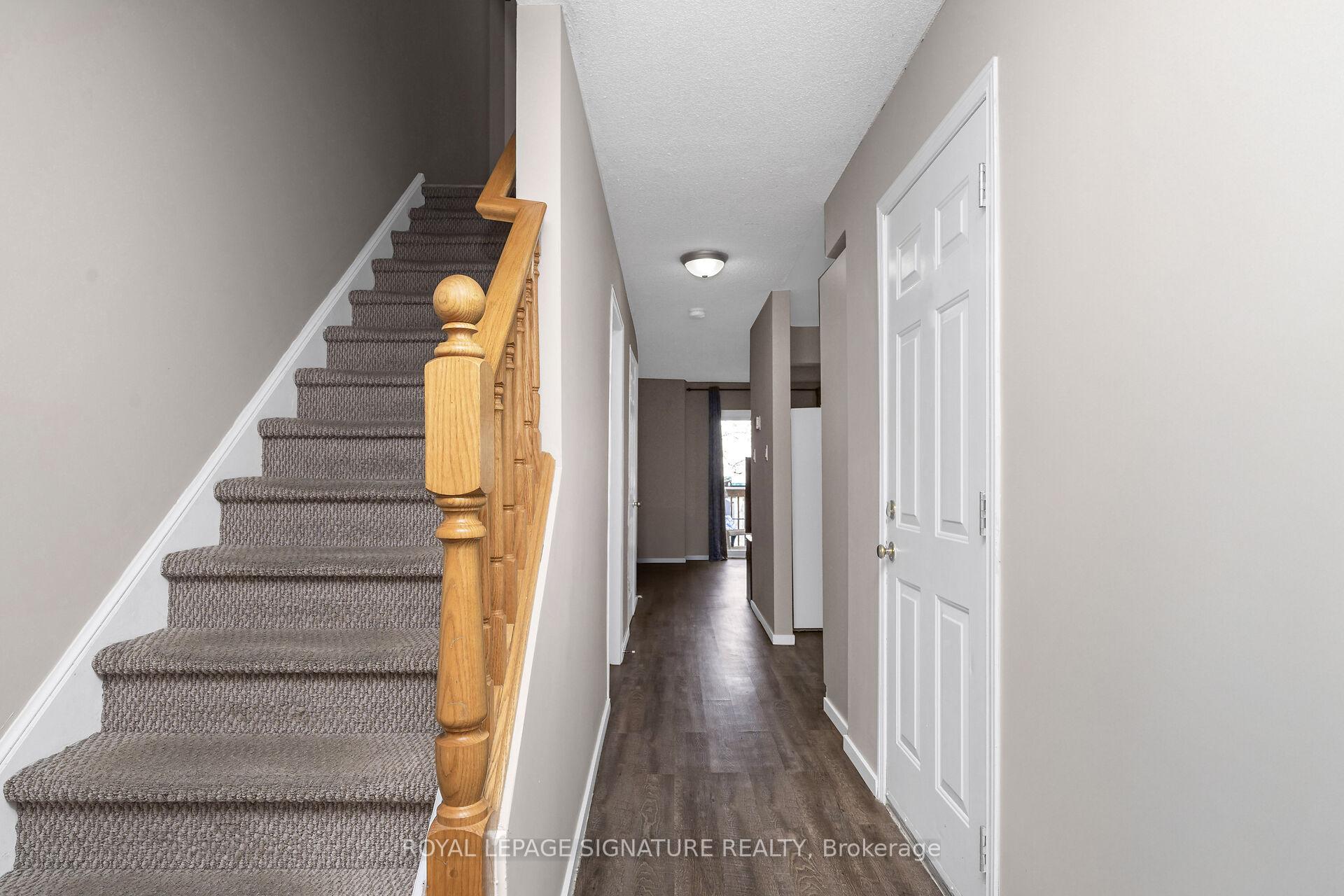 Photo 5 of Unit 4, 1055 Gordon Street, Guelph, Kortright West — HOMEH