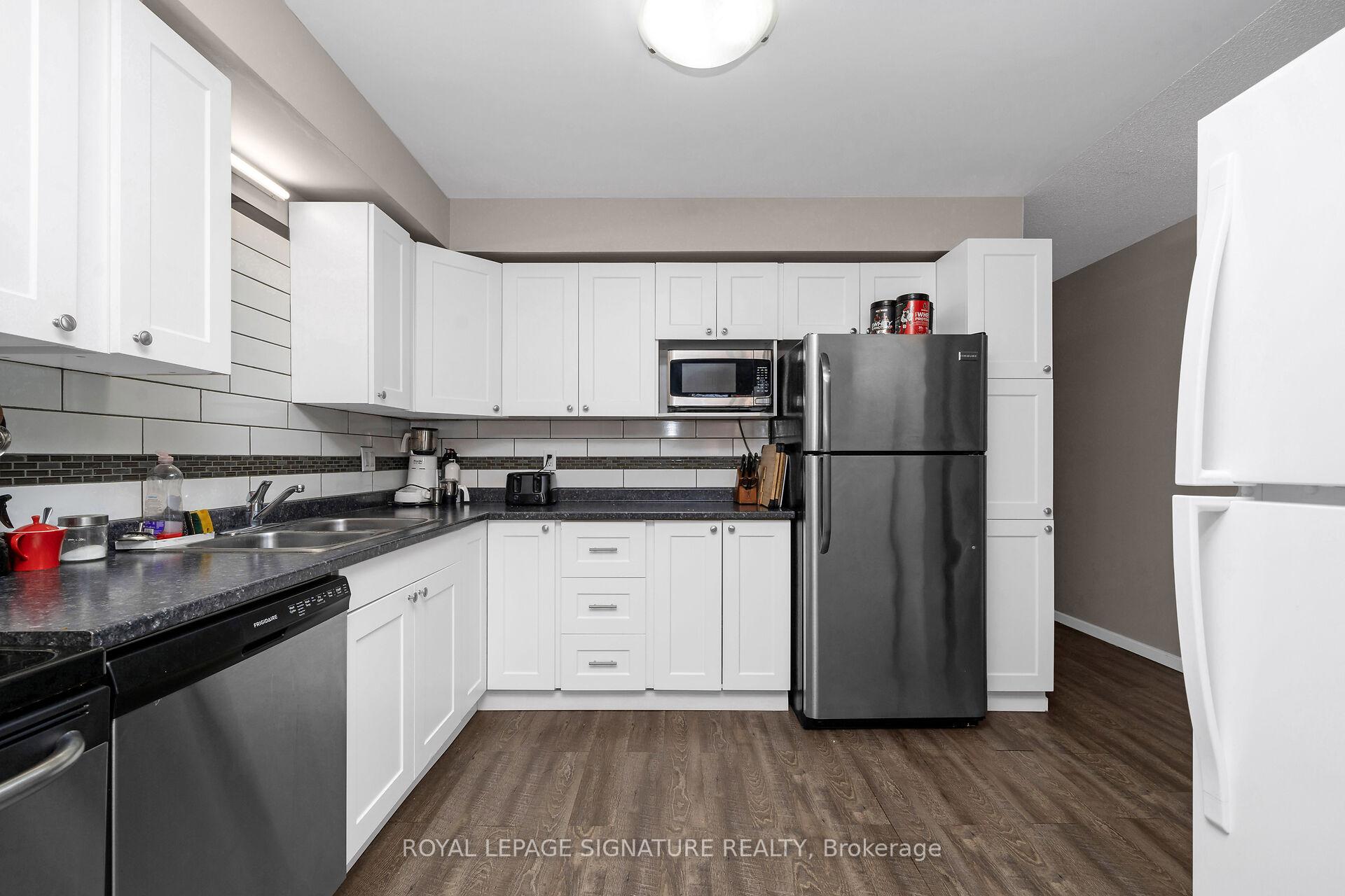 Photo 15 of Unit 4, 1055 Gordon Street, Guelph, Kortright West — HOMEH
