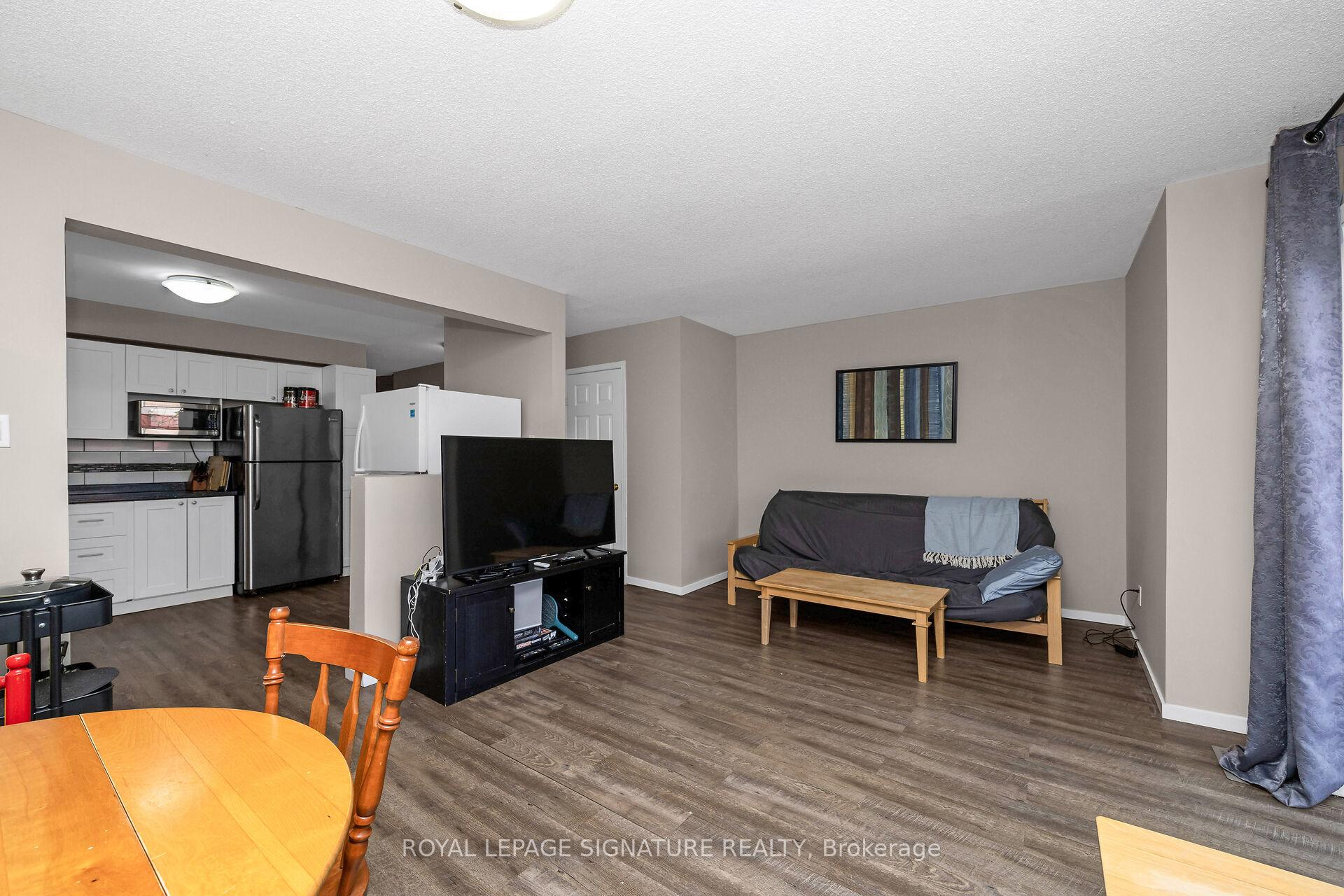 Photo 8 of Unit 4, 1055 Gordon Street, Guelph, Kortright West — HOMEH