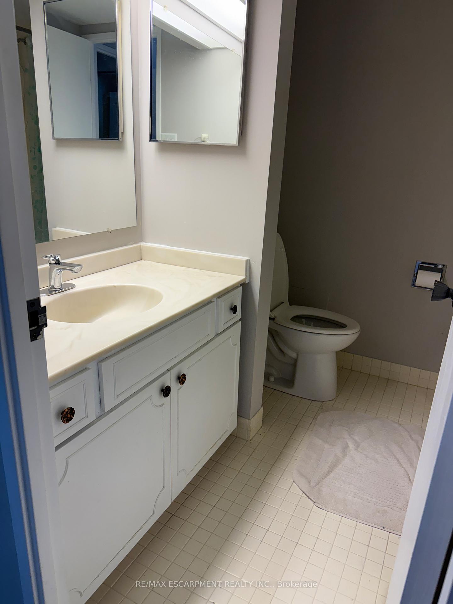 Photo 5 of Unit 1104, 222 Jackson Street W, Hamilton, Durand — HOMEH