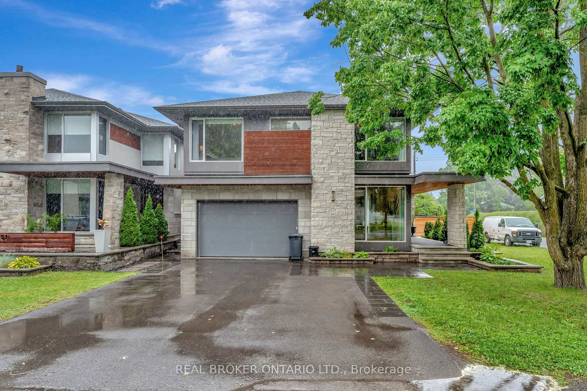 Photo 3 of 49 Lotta Avenue, Ottawa, Meadowlands/St. Claire Gardens — HOMEH