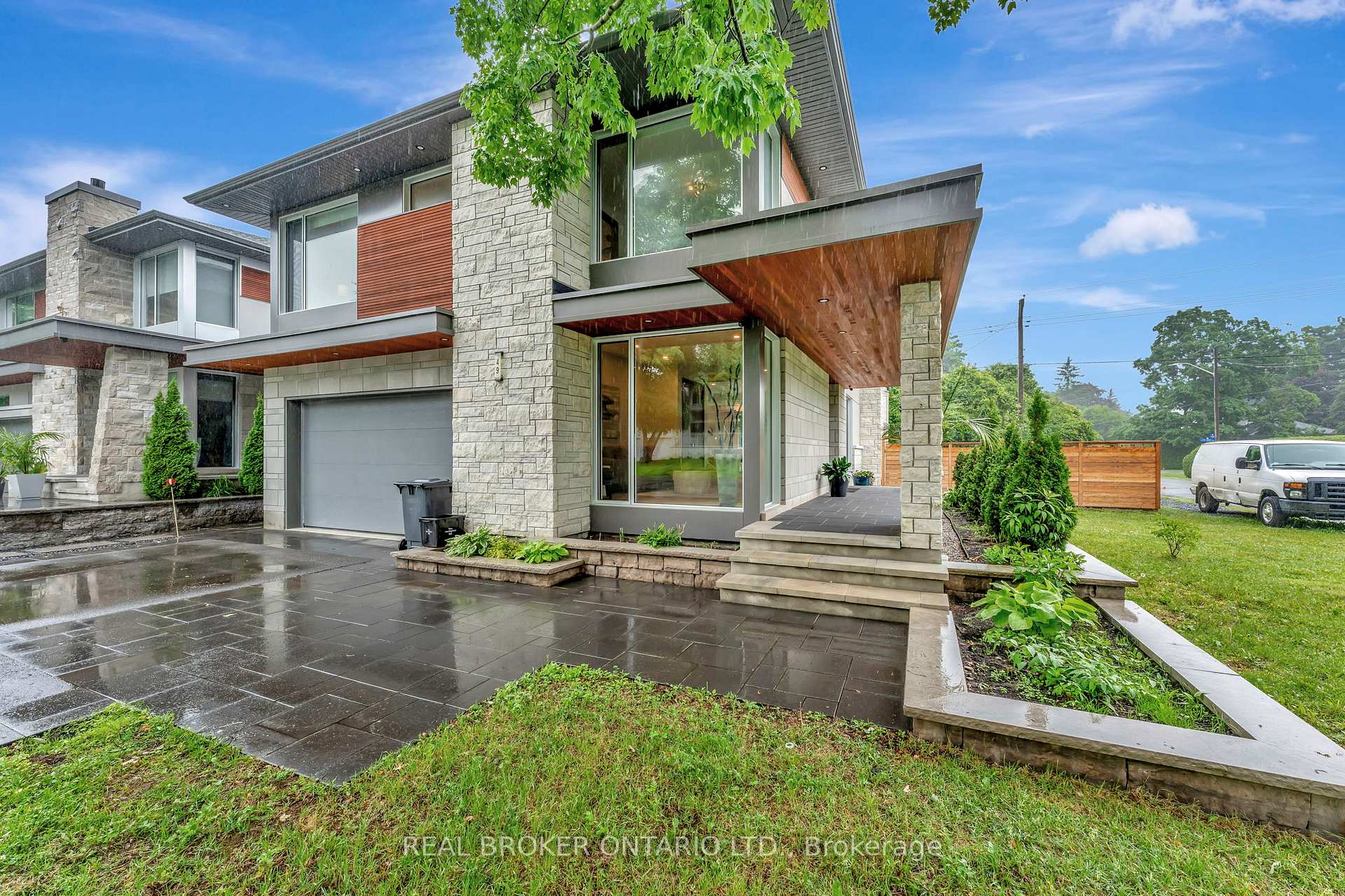 Photo 4 of 49 Lotta Avenue, Ottawa, Meadowlands/St. Claire Gardens — HOMEH