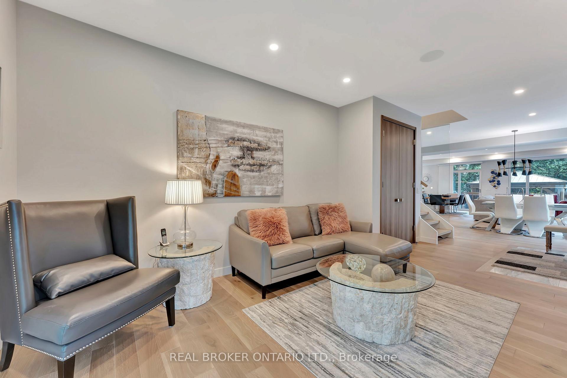 Photo 8 of 49 Lotta Avenue, Ottawa, Meadowlands/St. Claire Gardens — HOMEH